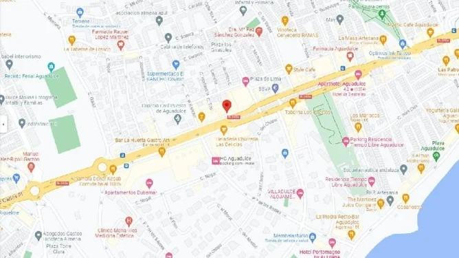 Local comercial en venta en Avda Carlos III . - foto 2