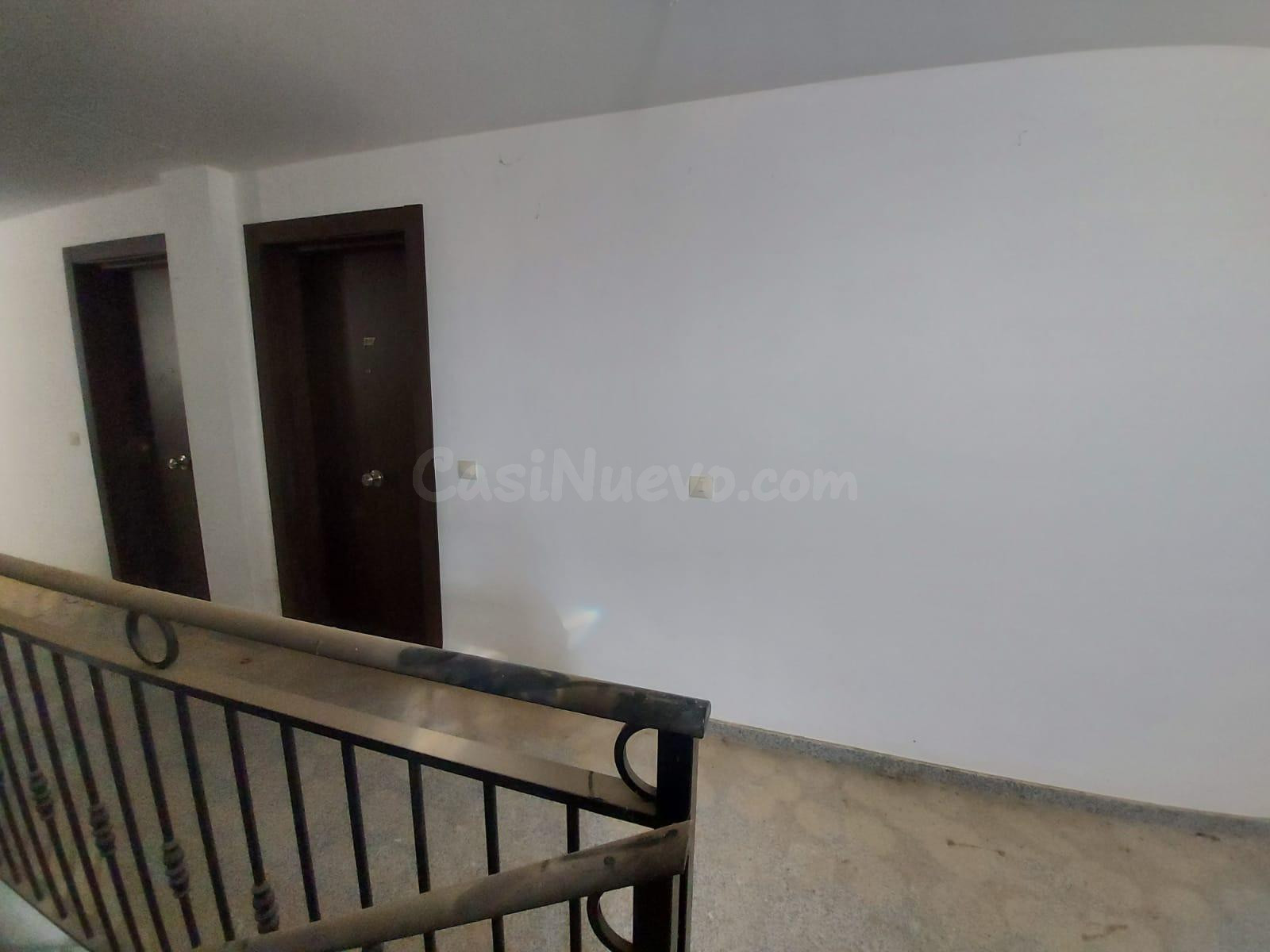 Edificio de 12 viviendas en venta en Dalias - foto 2
