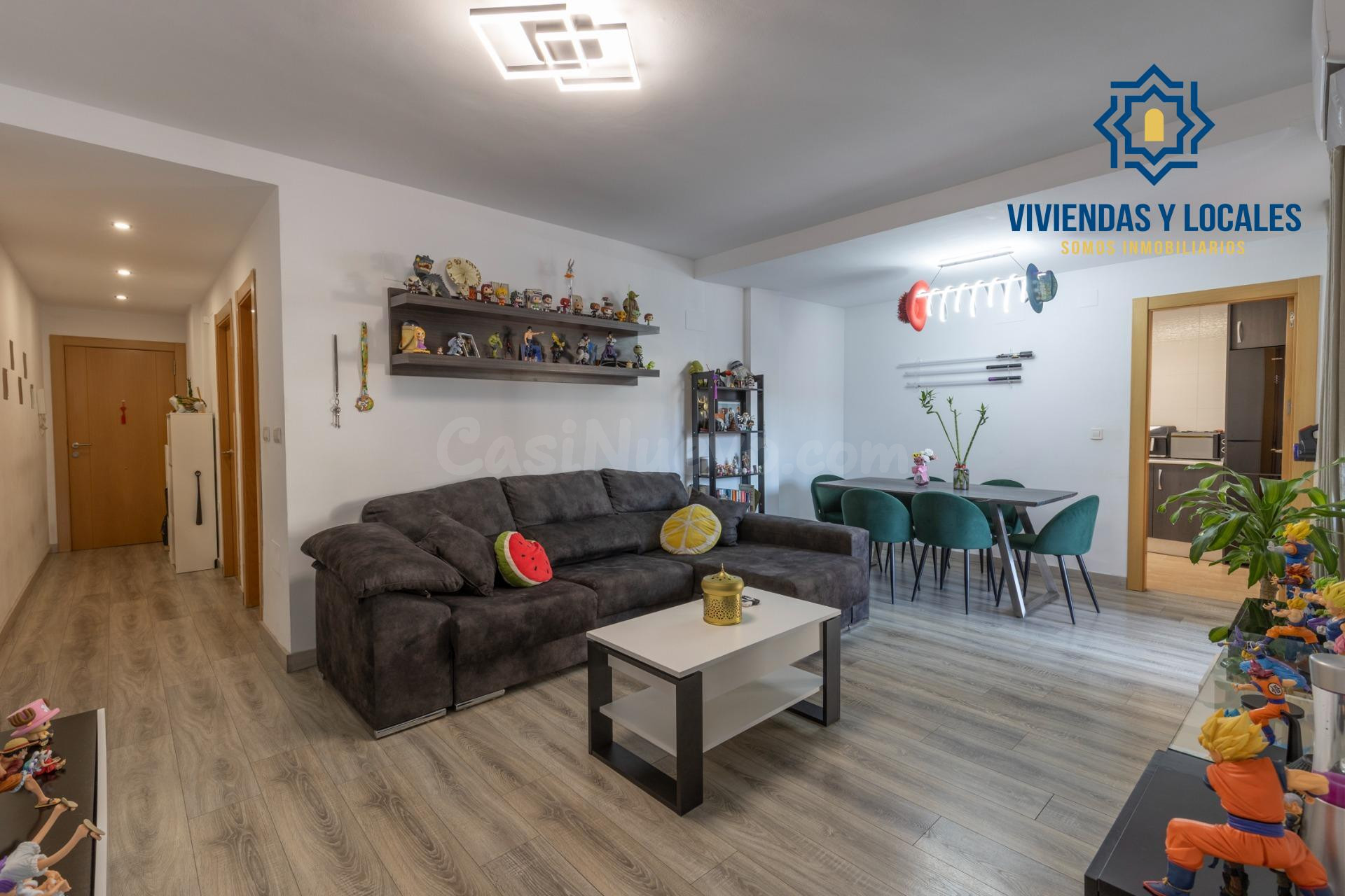 PISO CON TERRAZA DE 31 m2 Y COCHERA EN EL CENTRO DE HIJAR - foto 3