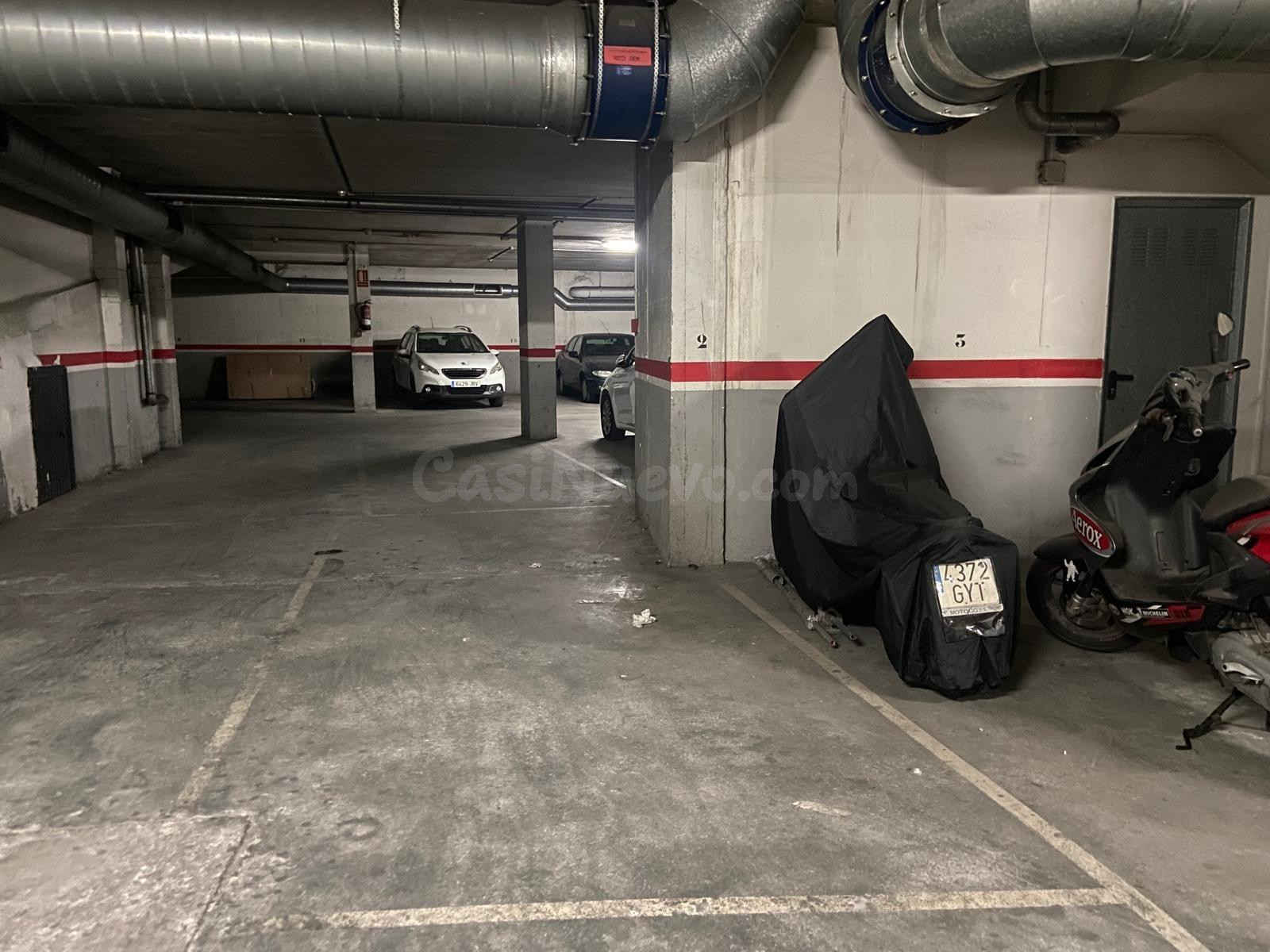 Plaza de parking en venta en Roquetas de Mar - foto 4