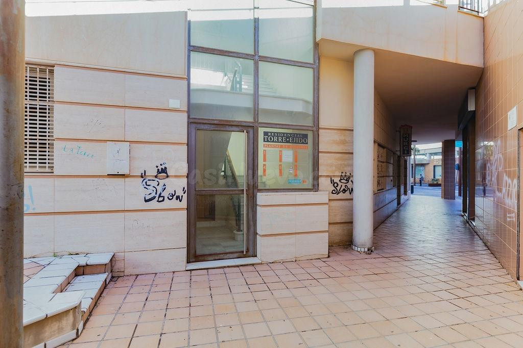 Oficina en venta en el centro de El Ejido