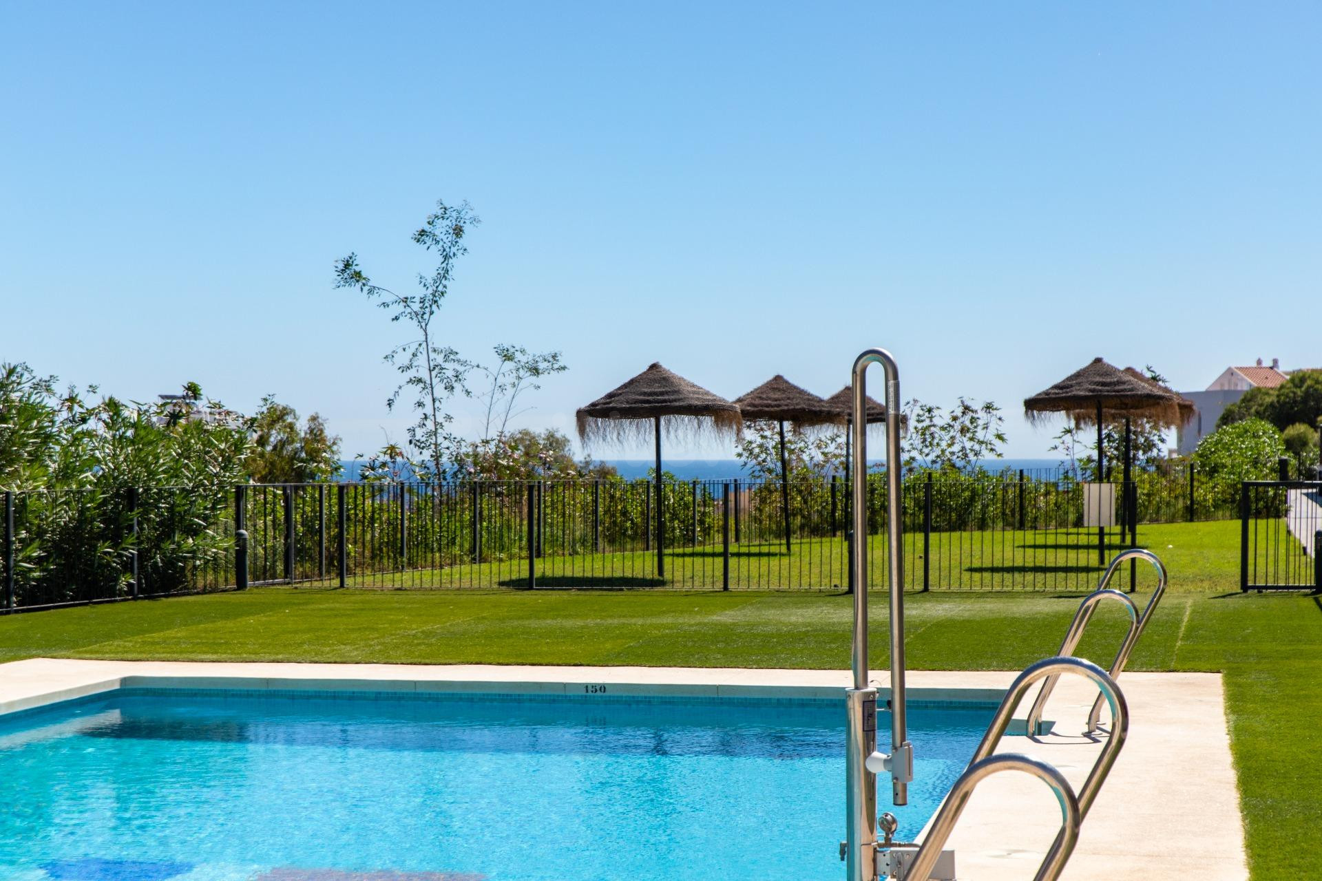 ESPECTACULAR CHALET PAREADO EN VENTA DE 4 DORMITORIOS EN BEN - foto 3