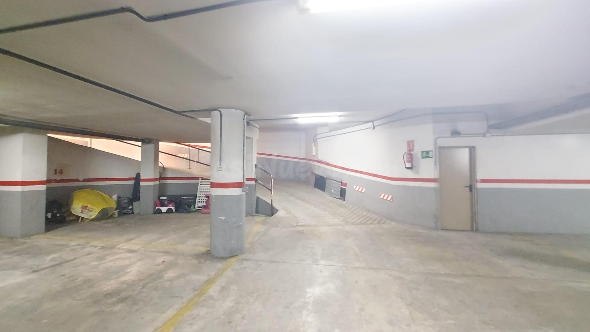 Garaje en venta en Ejido centro - foto 4