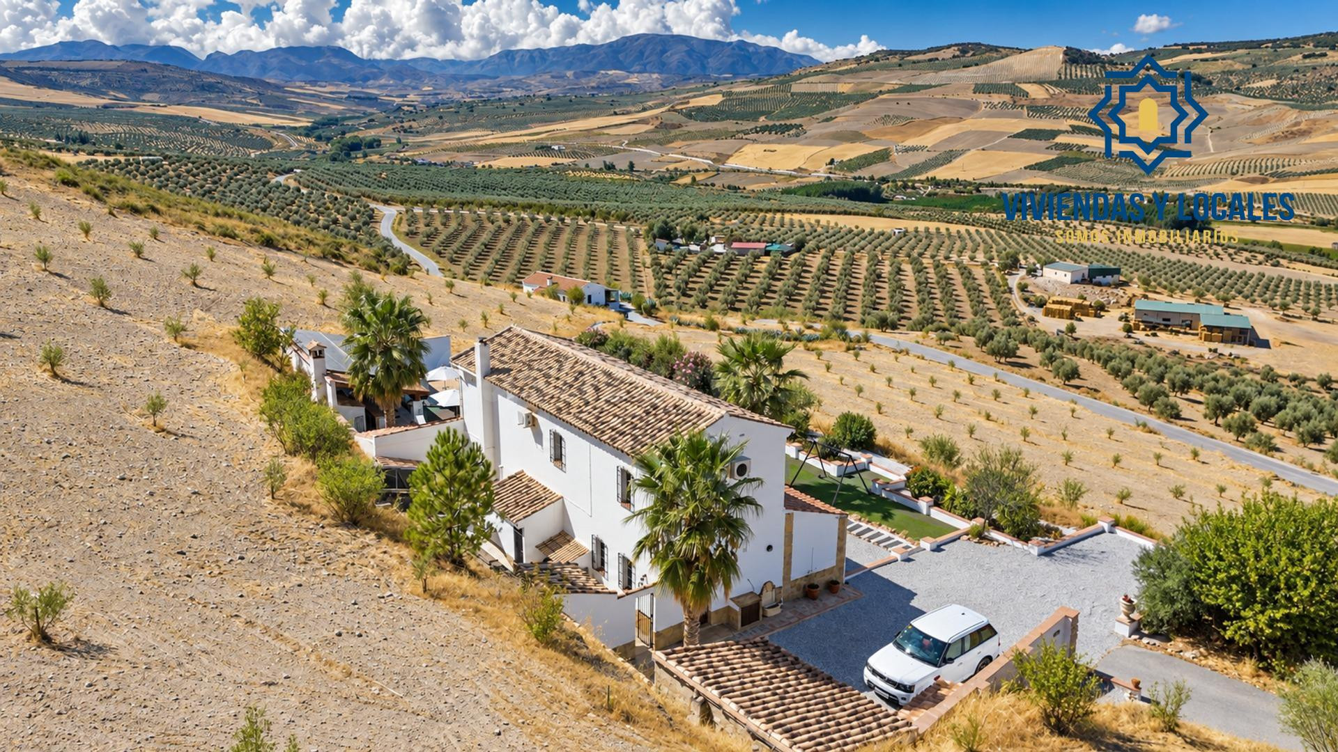 IMPRESIONANTE FINCA RÚSTICA CON DOS VILLAS, PISCINA Y CASI C - foto 5