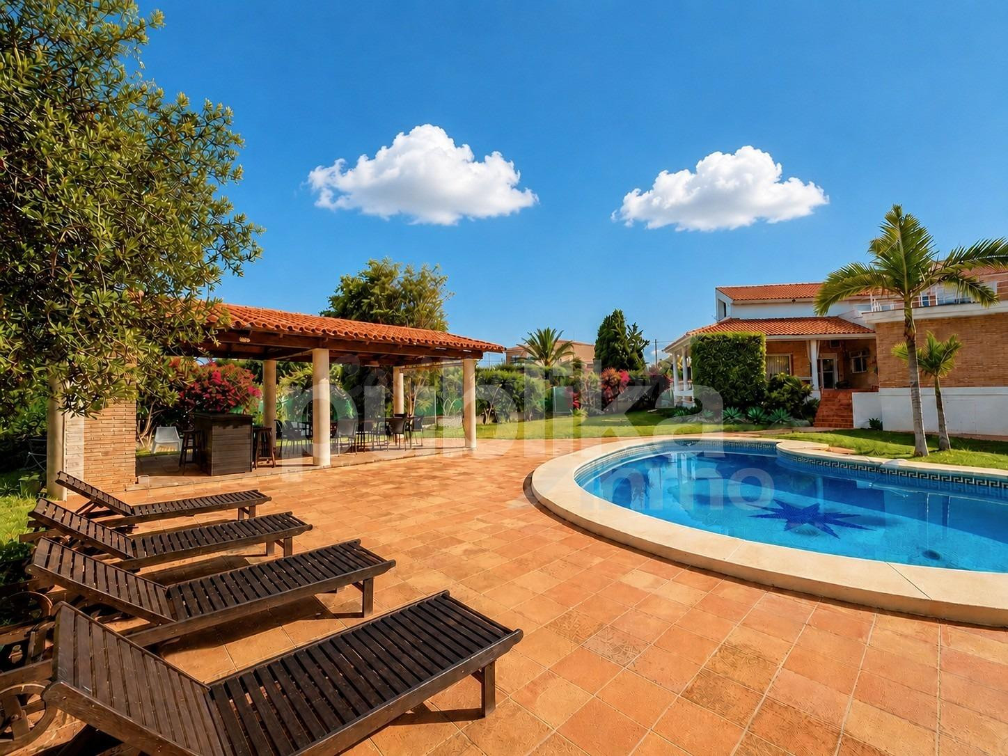Casa 3 habitaciones 412m² en venta - Villamontes-Boqueres - foto 2