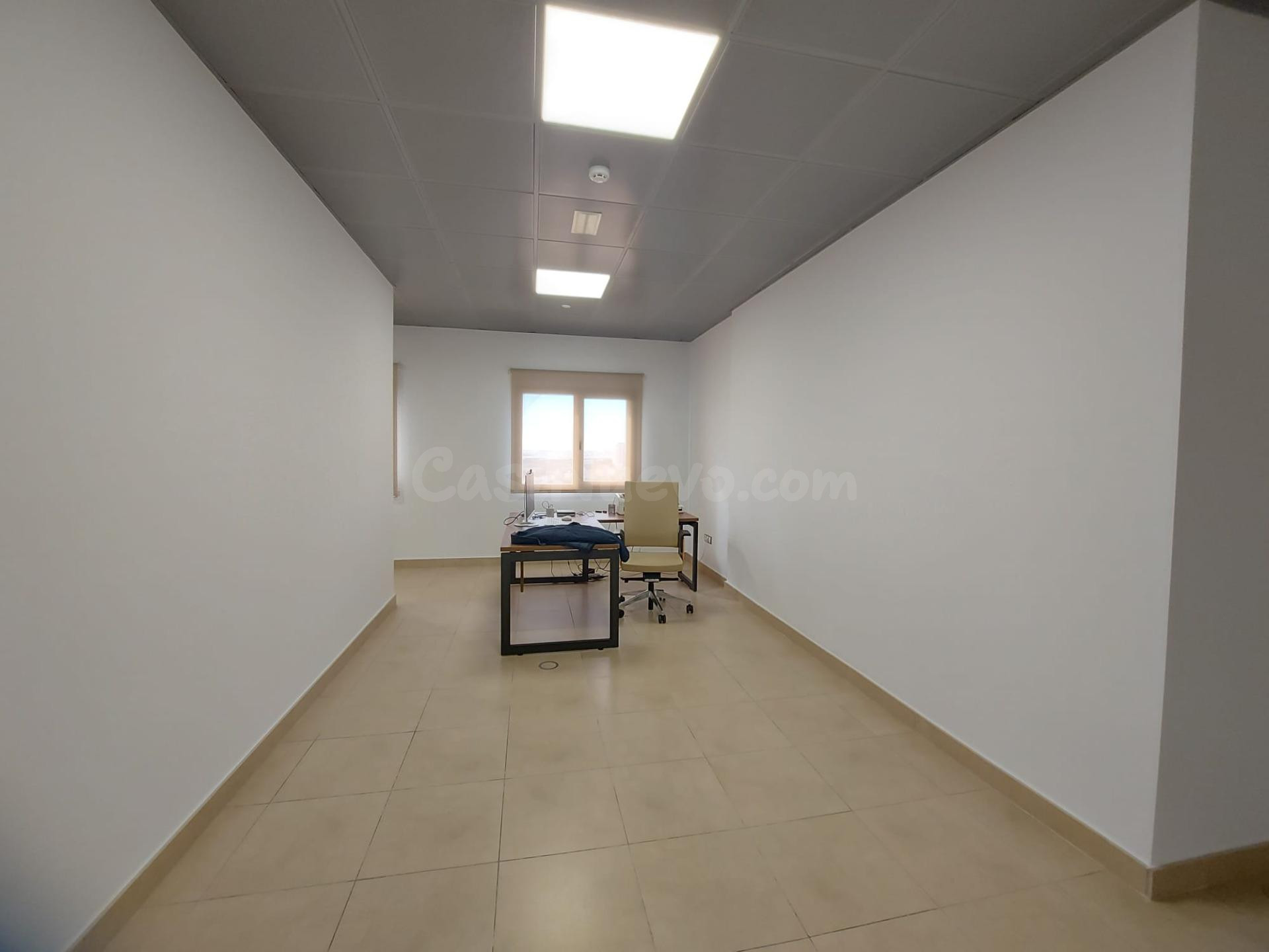 Alquiler de oficinas en Torrelaguna - foto 3