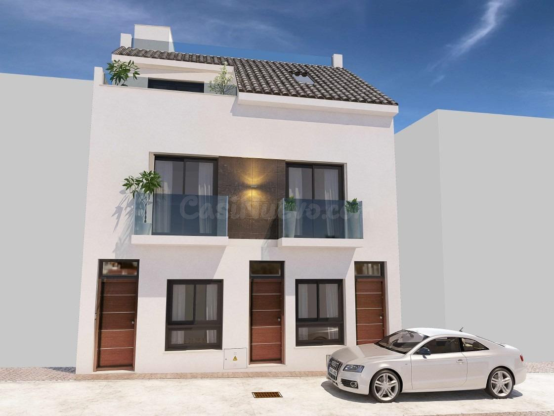 Parcela urbana para 3 viviendas con 3 parkings incluidos con