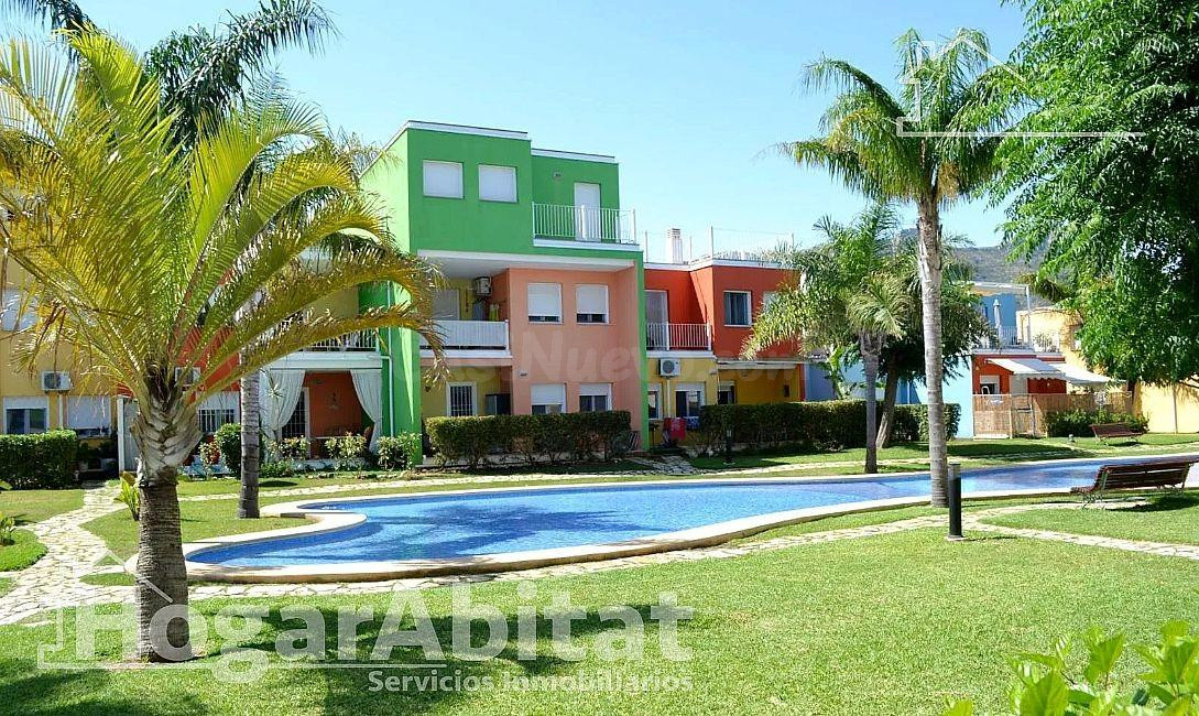 ¡BAJO ESPECTACULAR! MODERNO Y REFORMADO EN RESIDENCIAL CON P