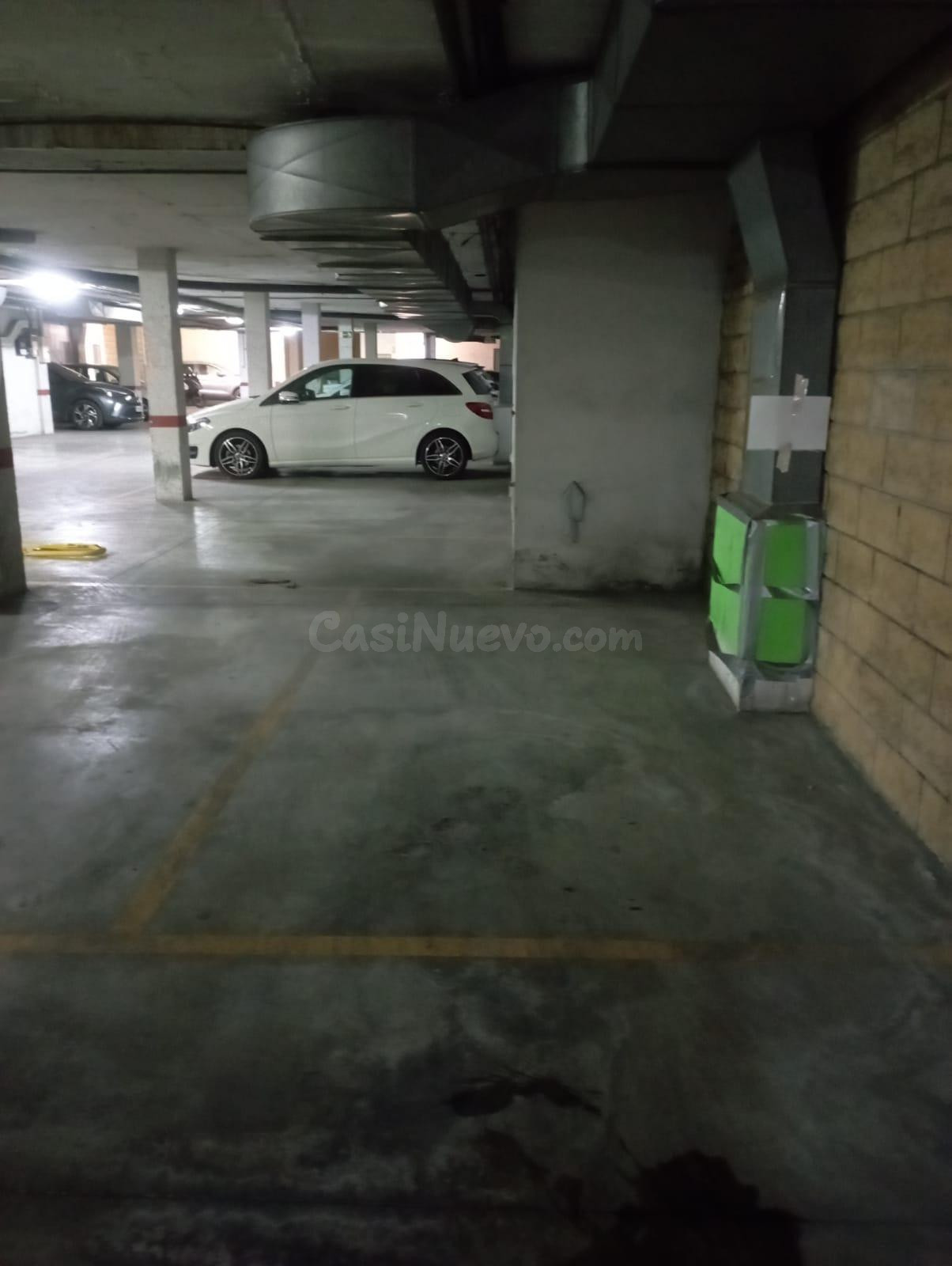 Plaza de Garaje en Venta, a escasos metros de la Plaza de la - foto 3