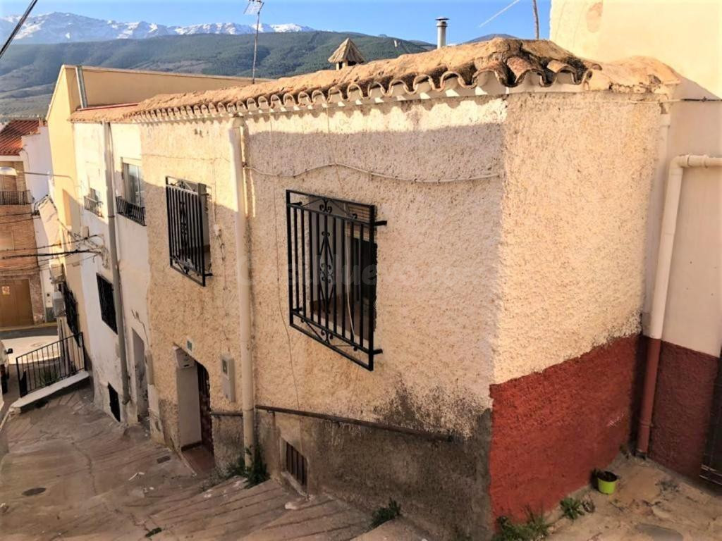 Casa para reforma integra en Fiñana