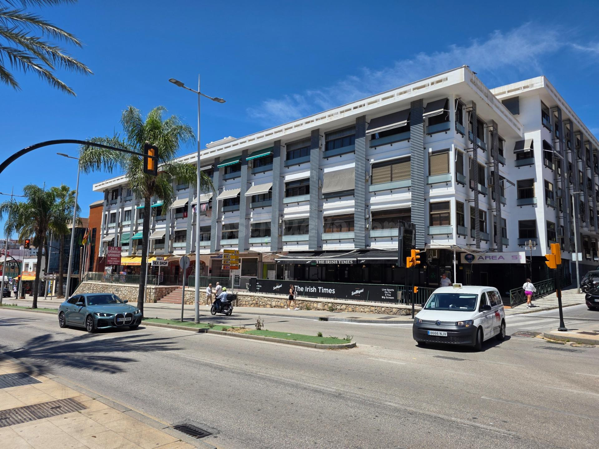 EN VENTA ALQUILADA. Estudio en plaza solymar a 200 metros de - foto 3