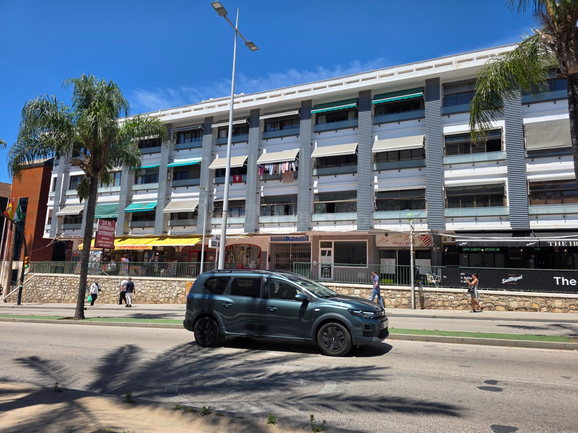 EN VENTA ALQUILADA. Estudio en plaza solymar a 200 metros de - foto 4