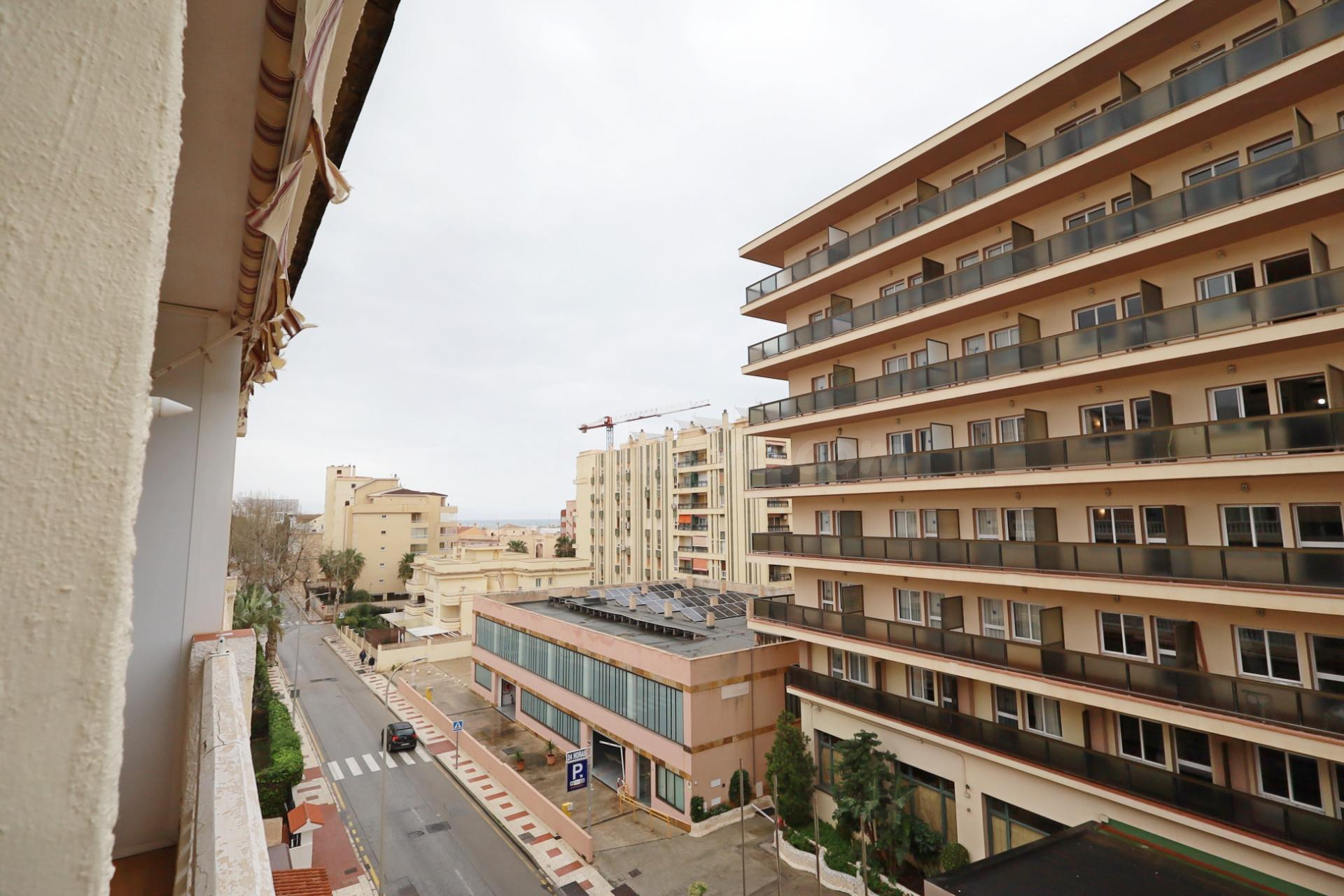 Venta de estudio en los Nidos, Carihuela a 50 metros de play