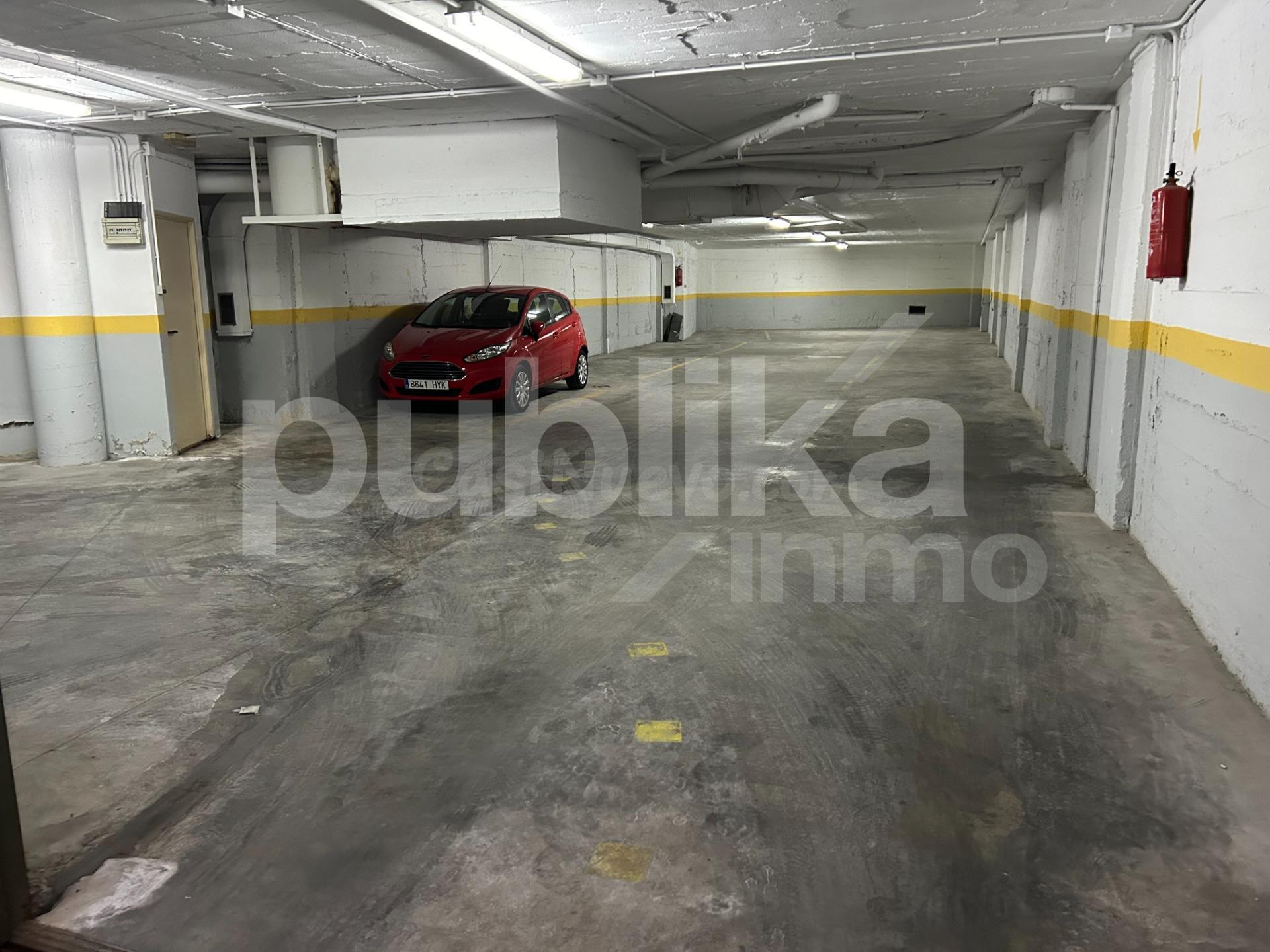 Plaza de Garaje en el centro, zona Glorieta. - foto 5