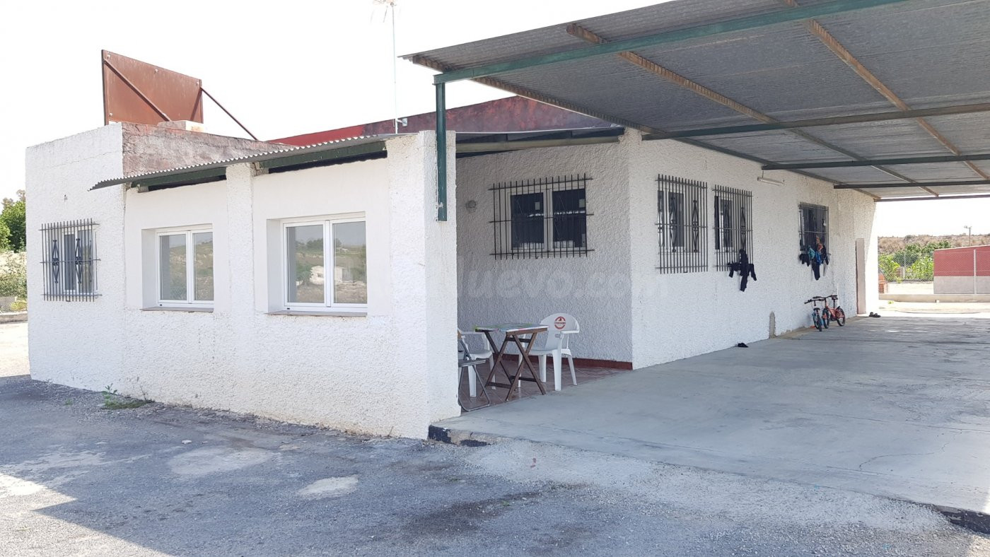 SE VENDE FINCA RÚSTICA DE 27.000 m Los Montesinos - foto 2