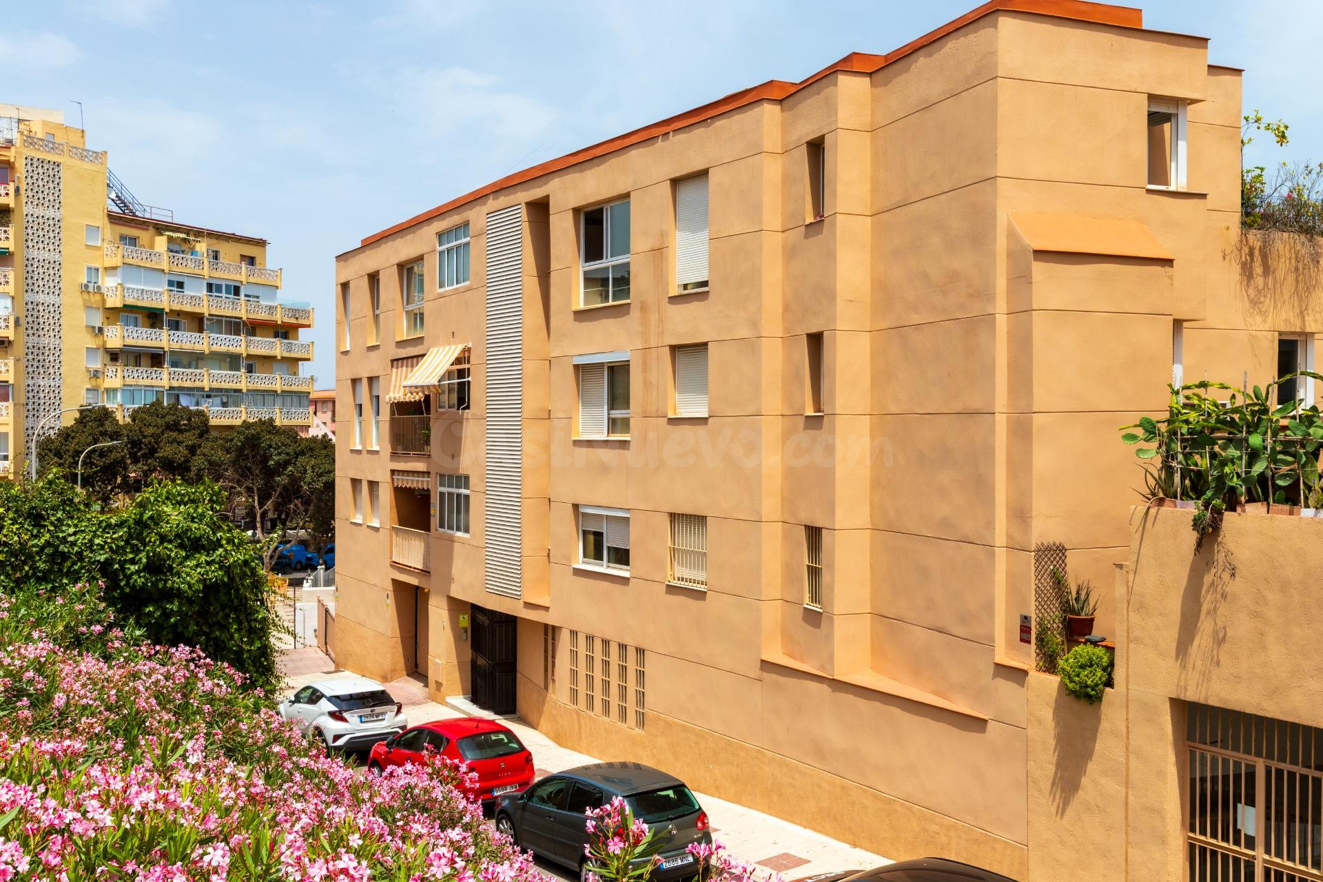 Amplio piso en el corazón de Torremolinos – ¡Tu nuevo hogar 