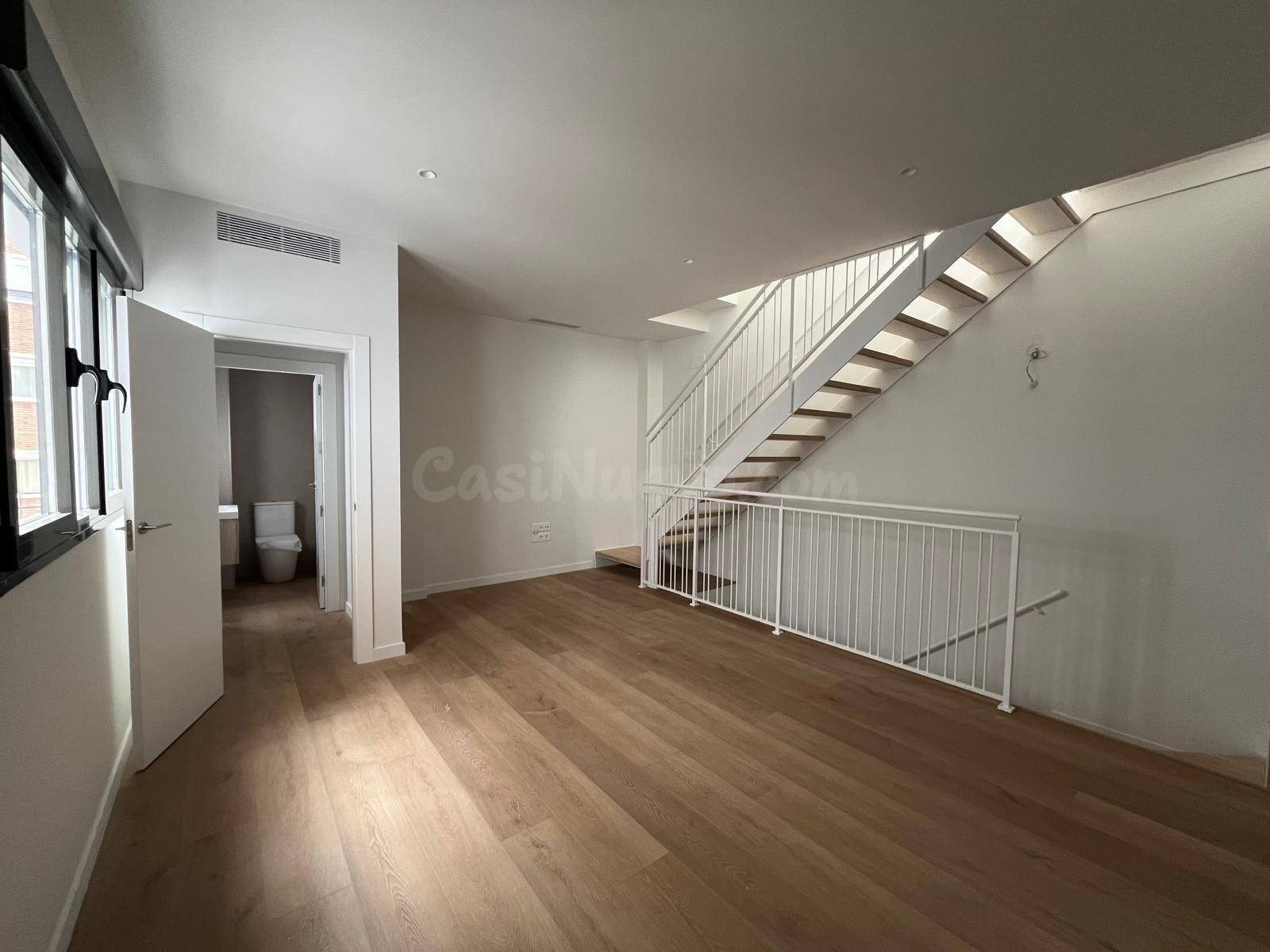 Estupendo ático dúplex a estrenar en pleno Centro de Málaga. - foto 4
