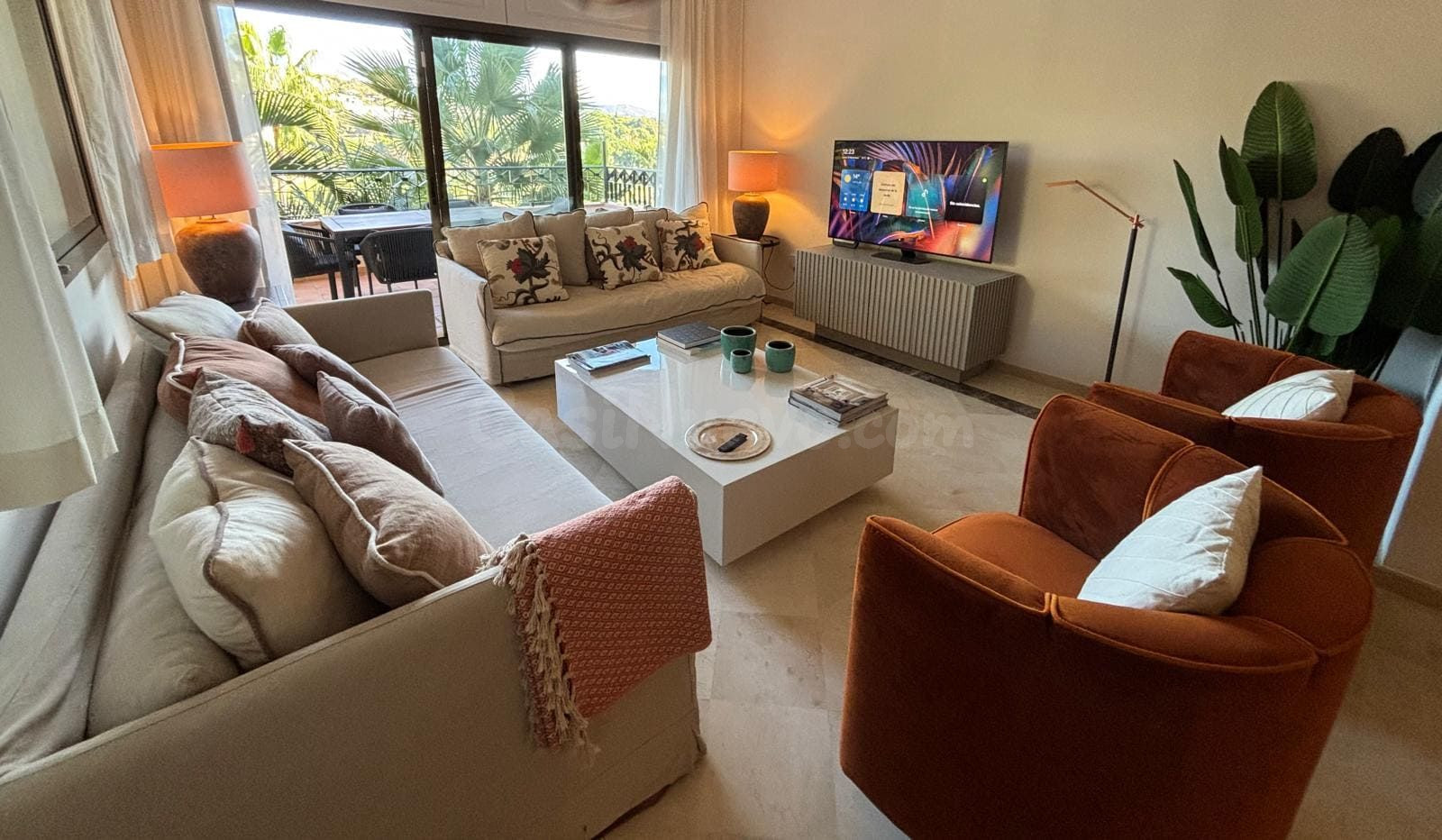 Exclusive luxury apartment in Río Real, 195 m2. Sea, golf an