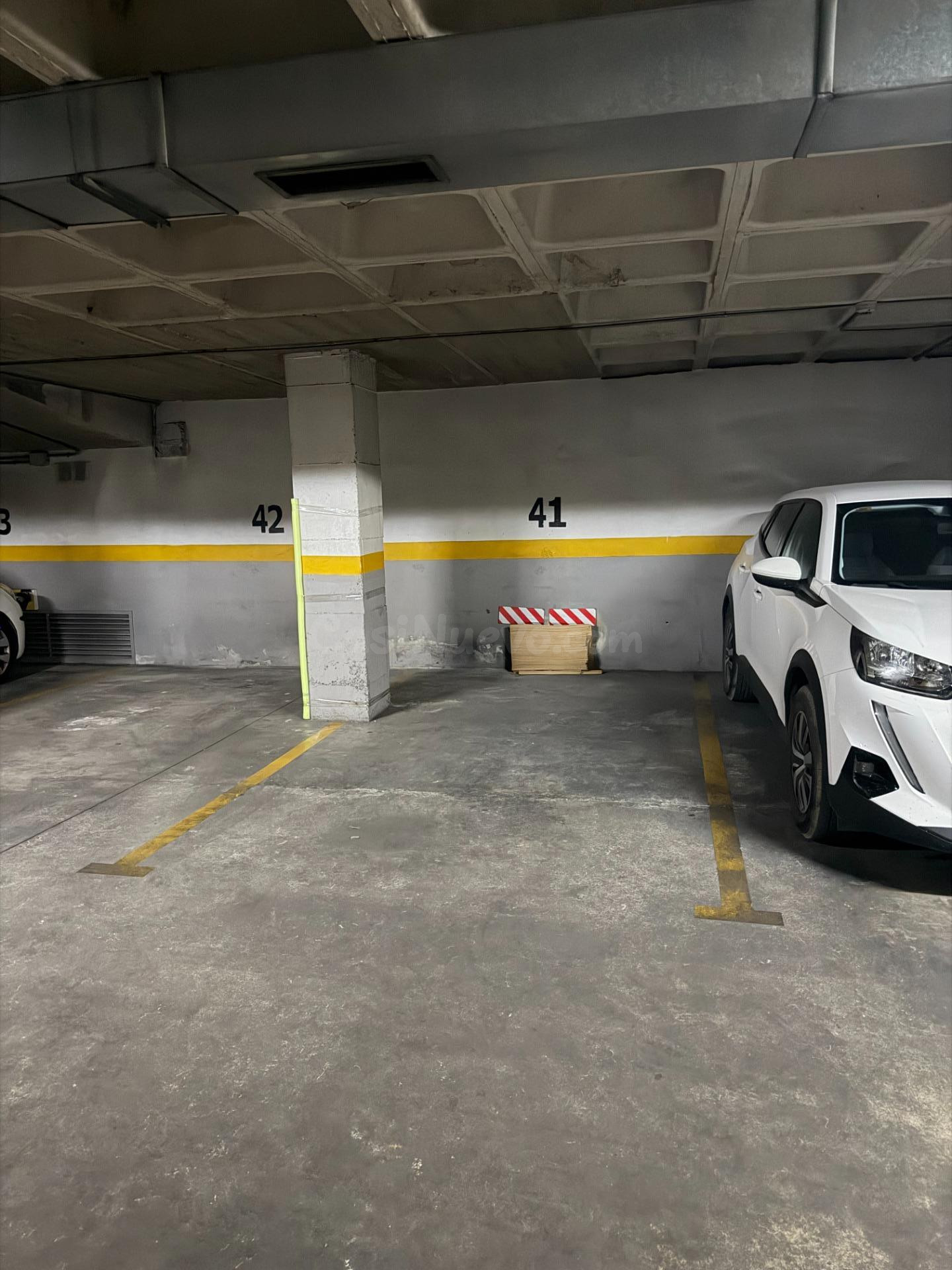 Venta de amplia plaza garaje