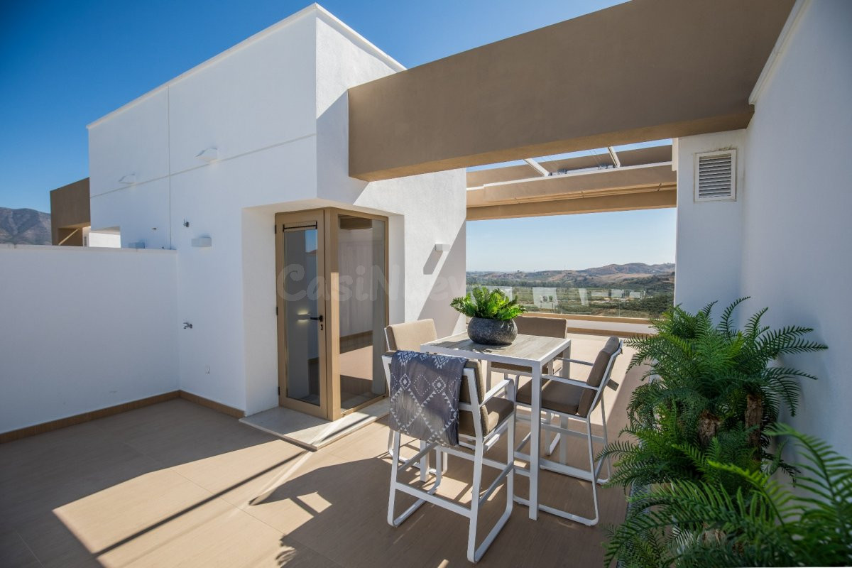 Casas adosadas de nueva construcción en venta en La Cala Gol - foto 2