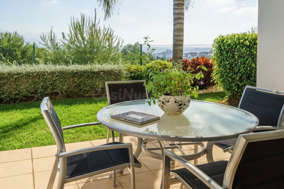 Fantástica Casa Adosada en venta con vistas y jardín en La C - foto 4