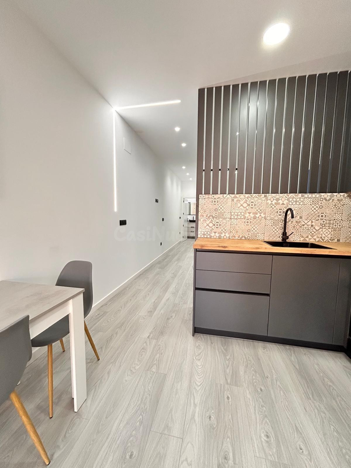Loft, piscina comunitaria, garaje. - foto 5