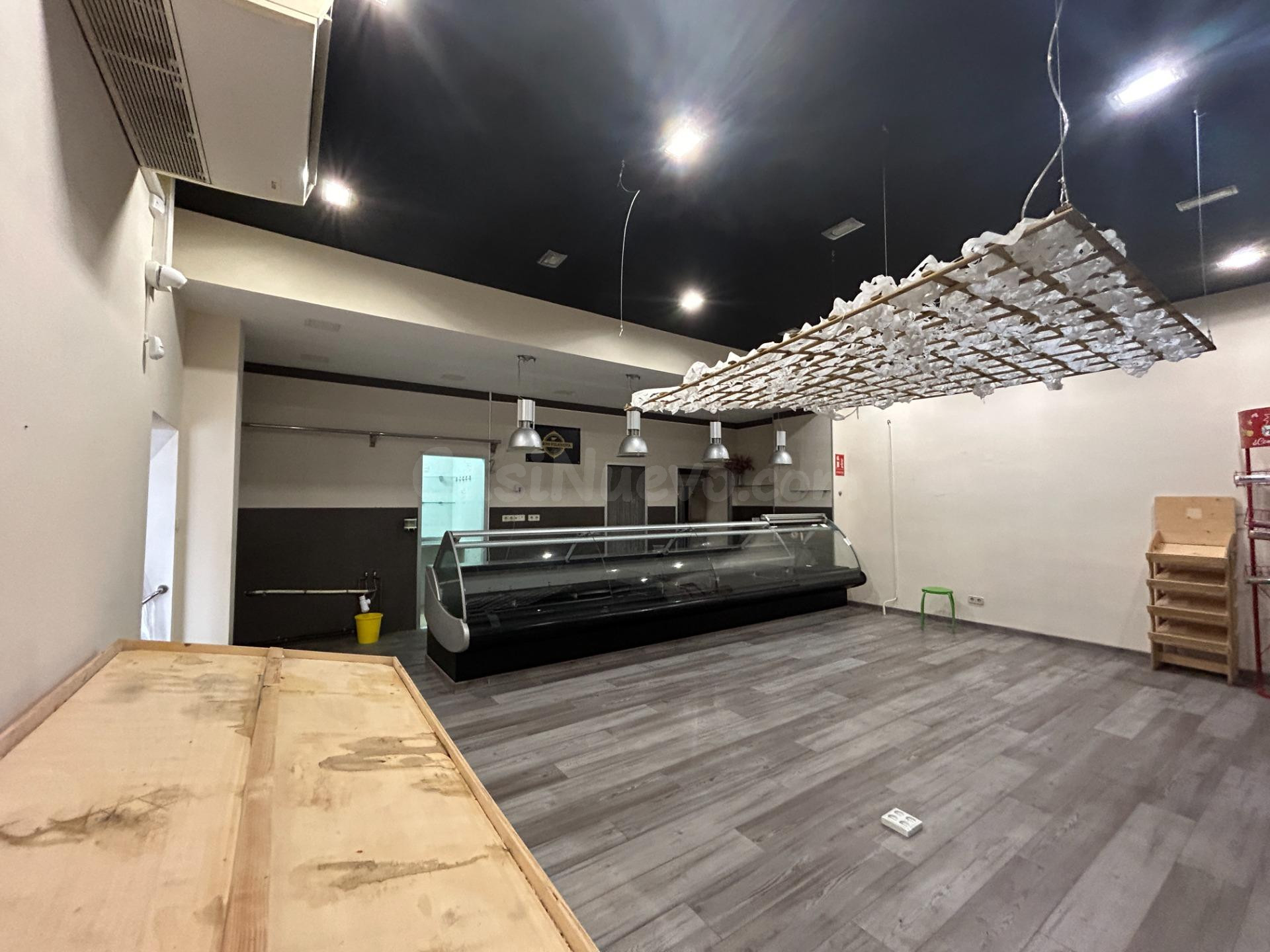 Local comercial 104m² en venta - Molí de Vent - foto 3
