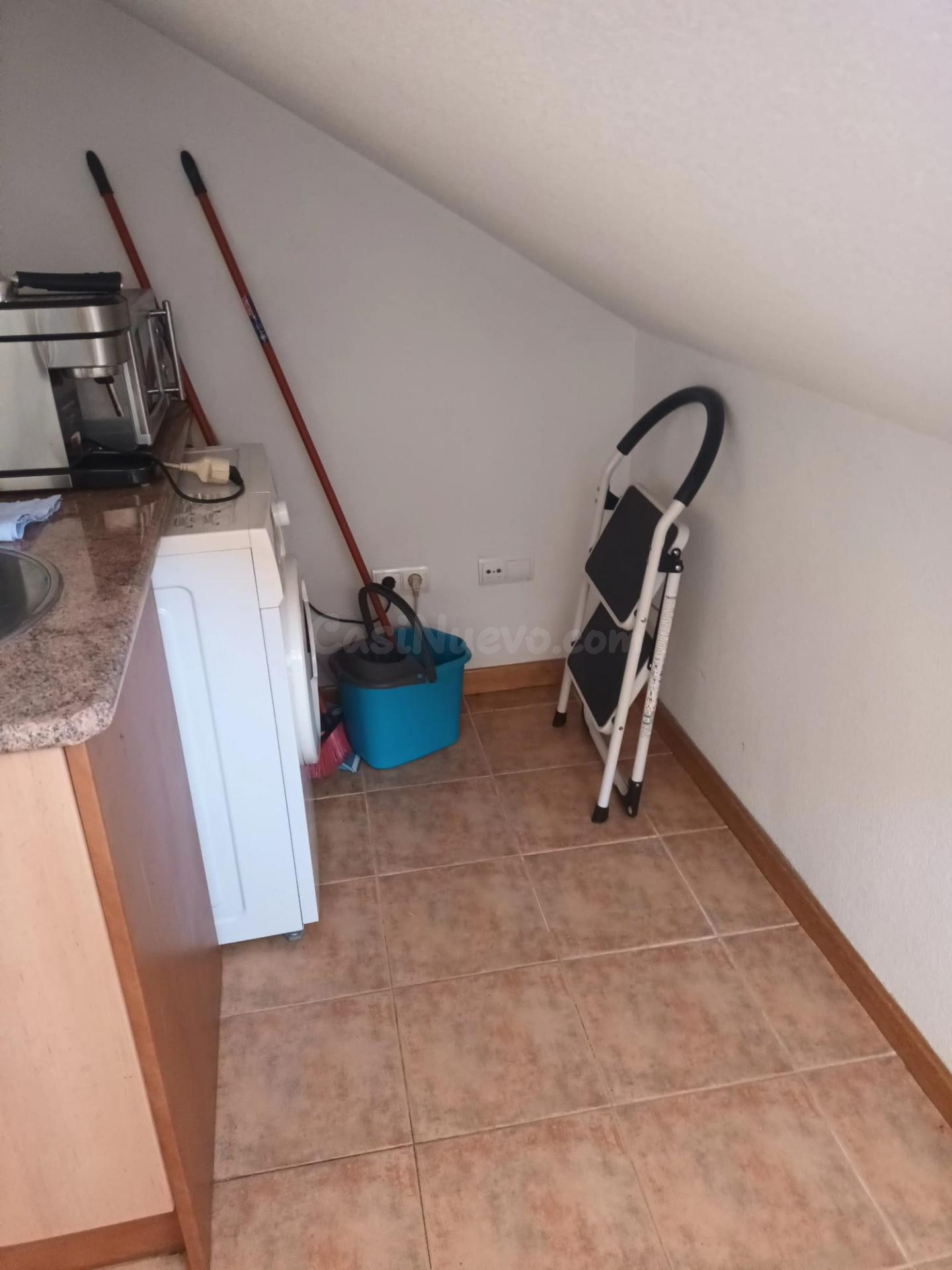 CARIHUELA SOL VENDE APARTAMENTO UN DORMITORIO - foto 4