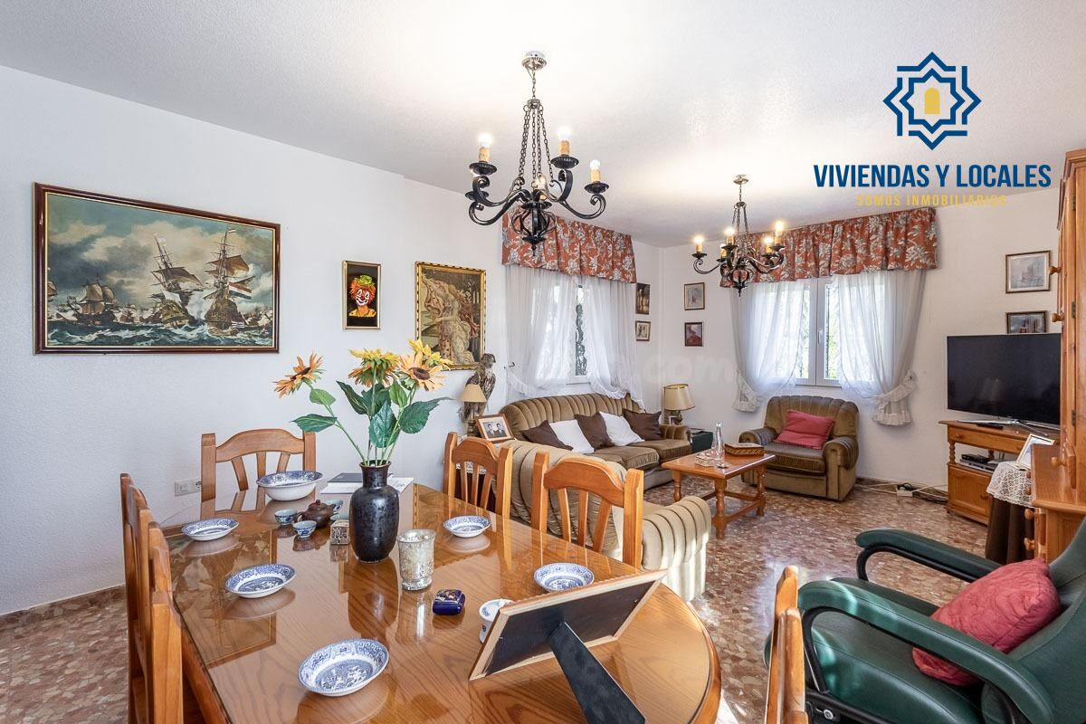 CHALET CON PARCELA URBANIZABLE - foto 5