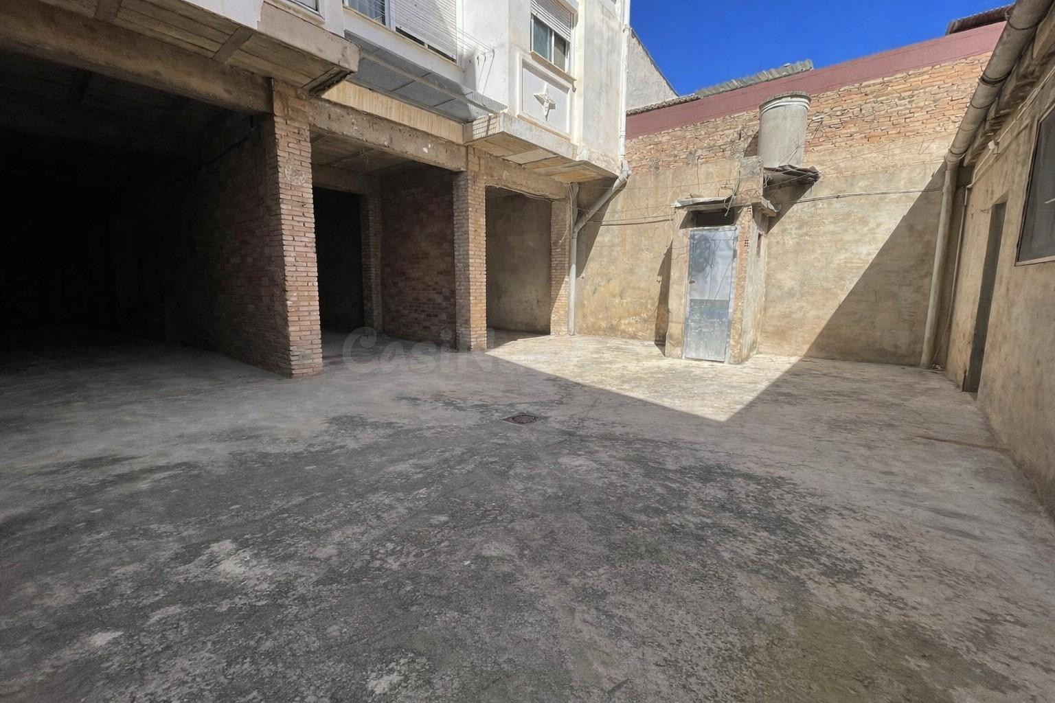 UN LIENZO EN BLANCO EN EL CORAZÓN DE QUART DE POBLET - foto 3