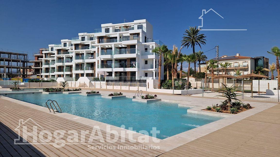 ¡VISTAS AL MAR! PRECIOSOÁTICO CON PISCINA, GARAJE