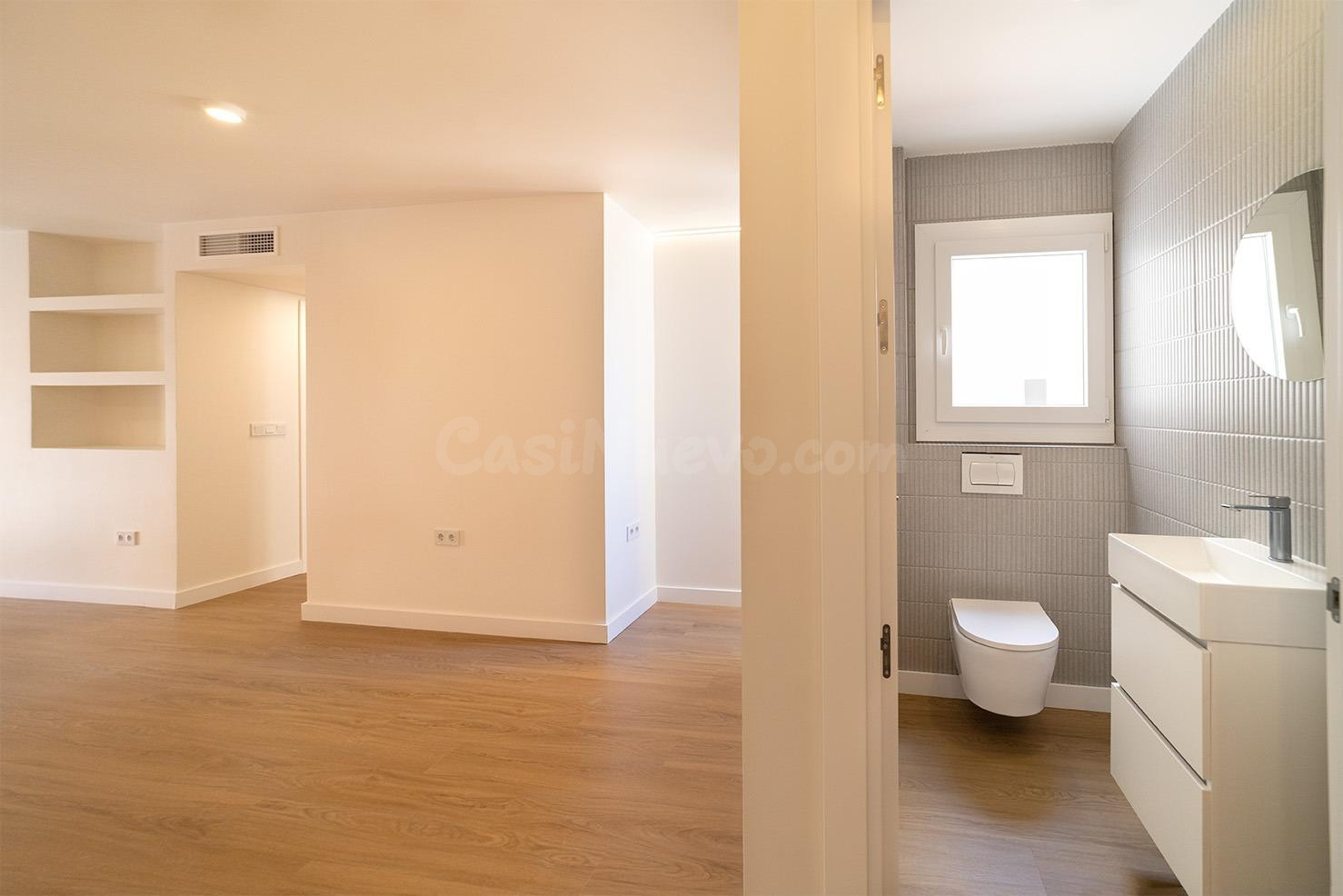 Vivienda a estrenar en el centro de Málaga con cocina amuebl - foto 2