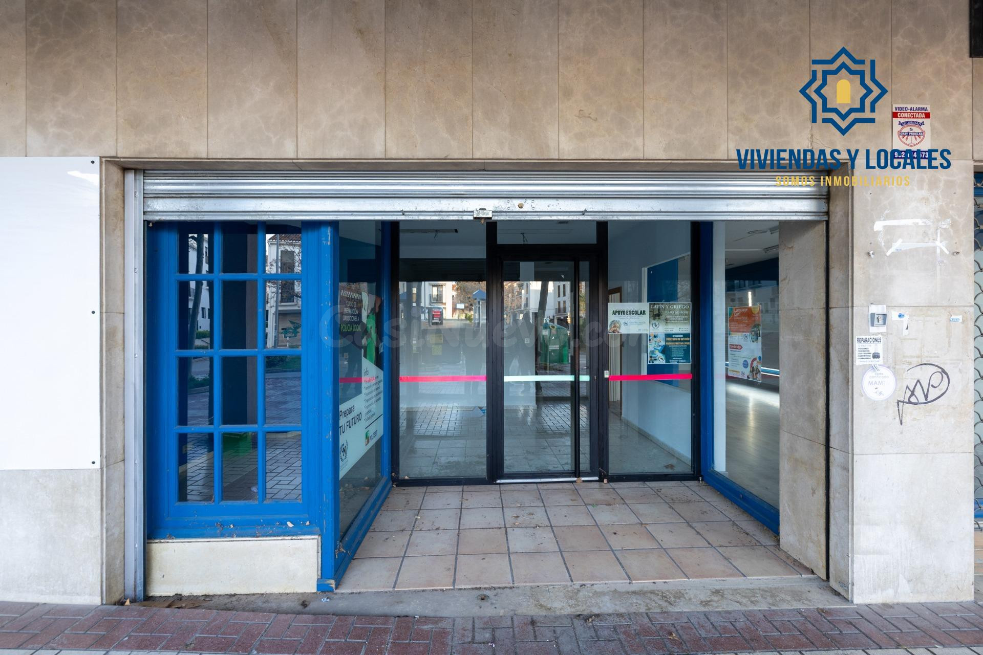 OPORTUNIDAD: Local comercial con máxima exposición.