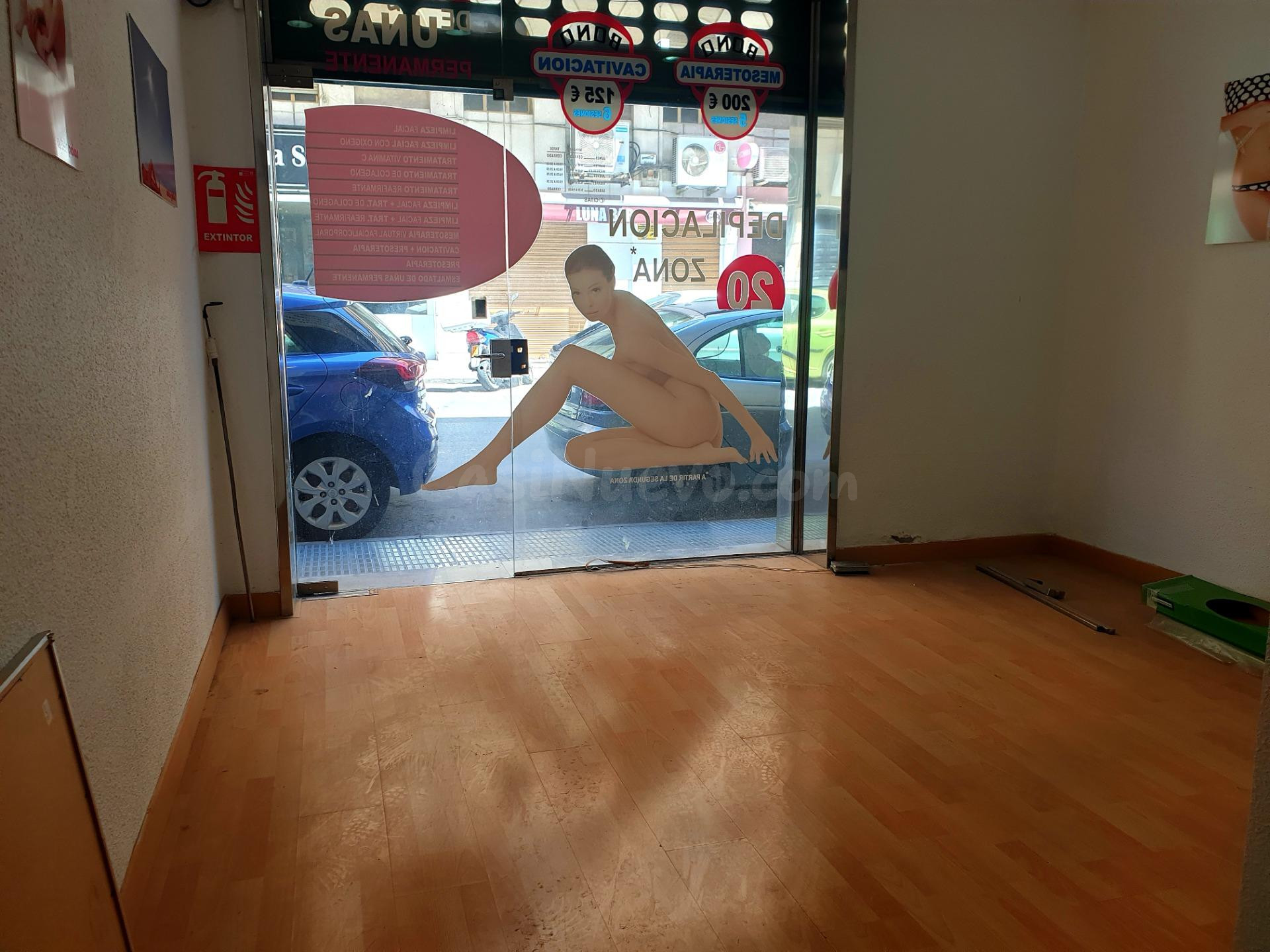 Local comercial 110m² en venta - AVENIDA DE MADRID