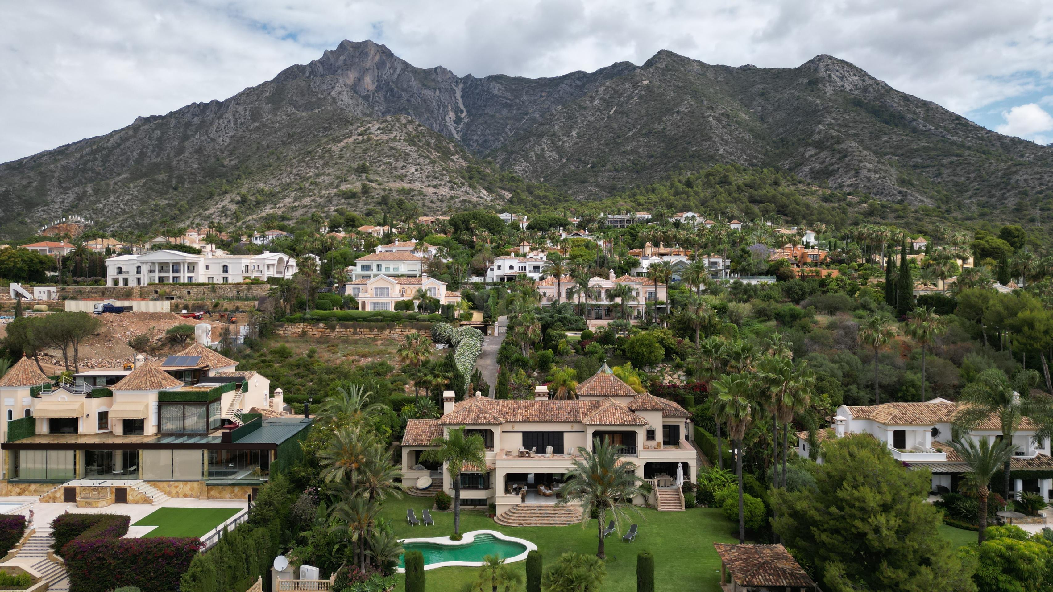Stunning VIlla in Sierra Blanca