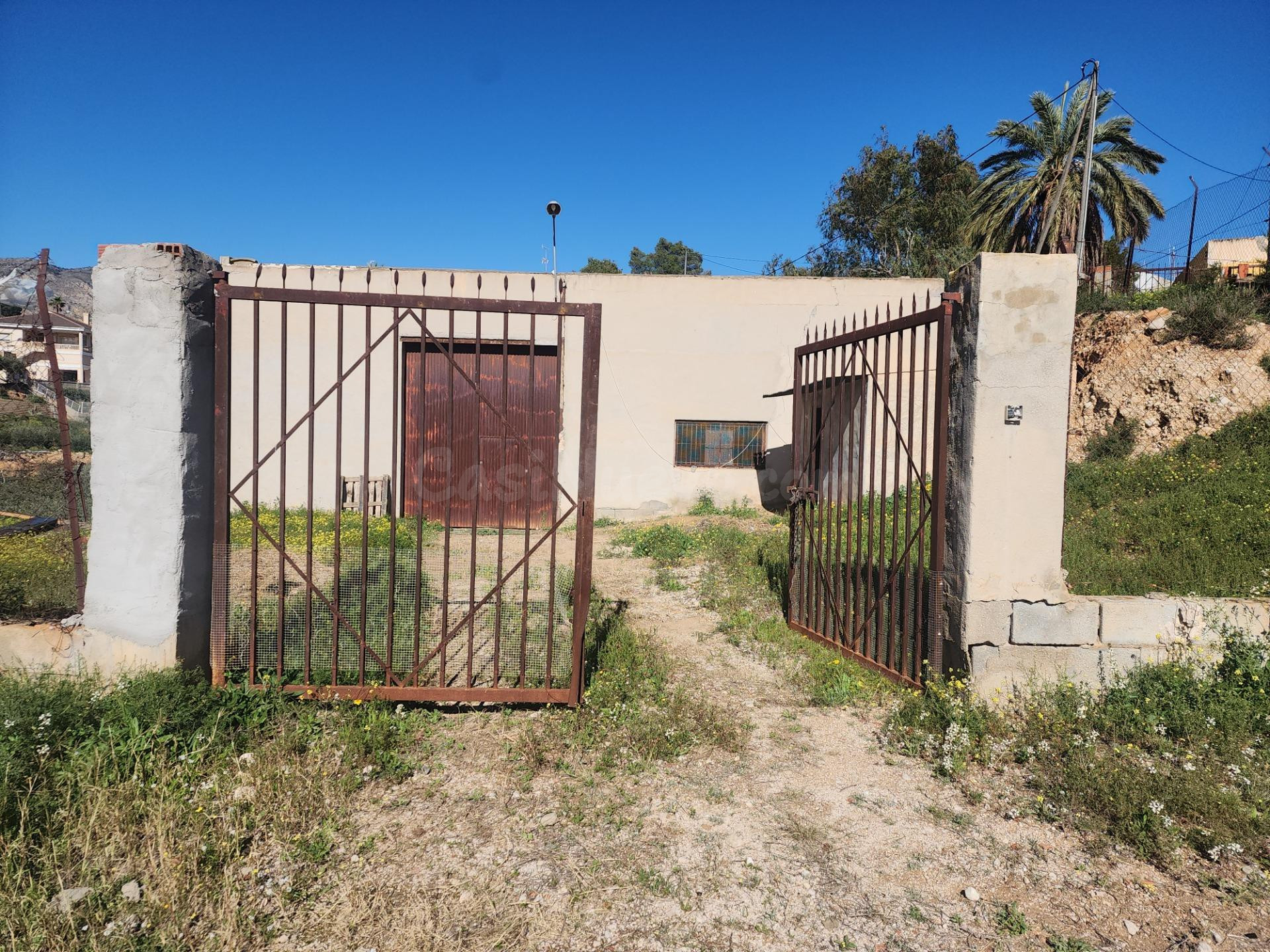Nave industrial 440m² en venta - Colon