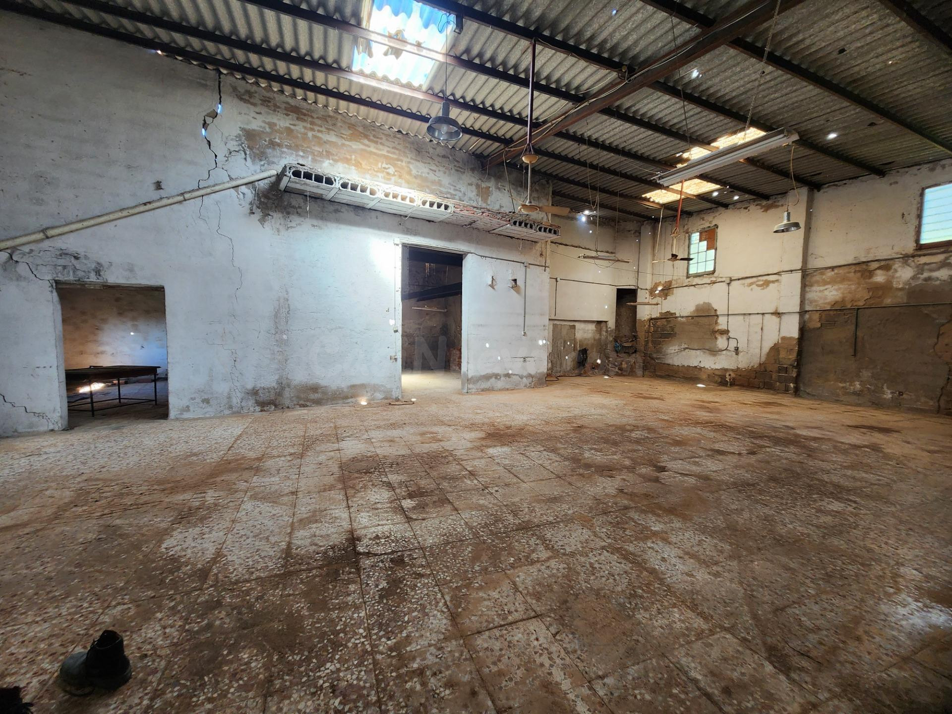 Nave industrial 440m² en venta - Colon - foto 5