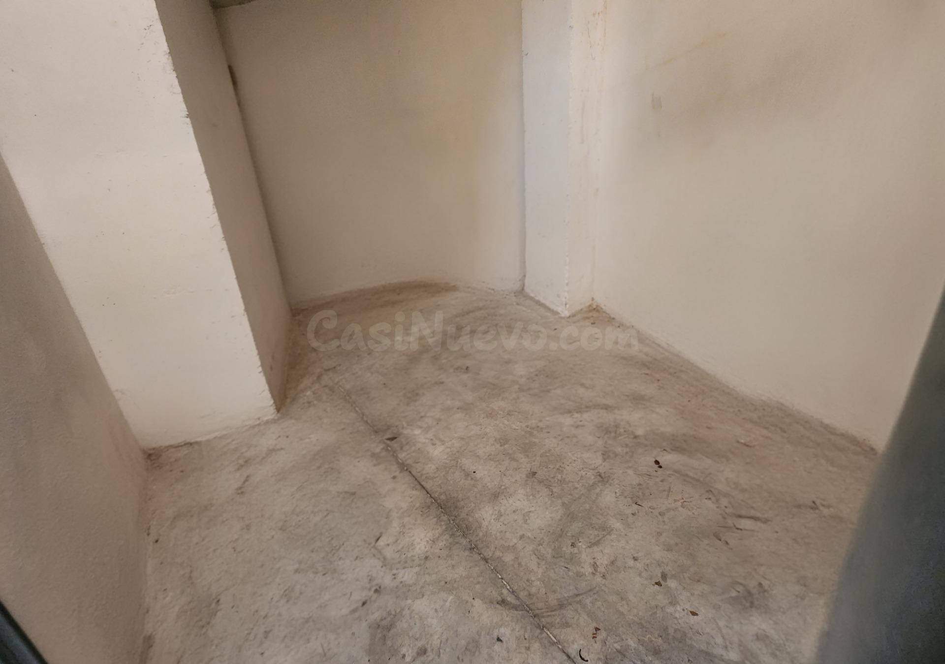 SE VENDE PLAZA DE GARAJE CON TRASTERO - foto 3