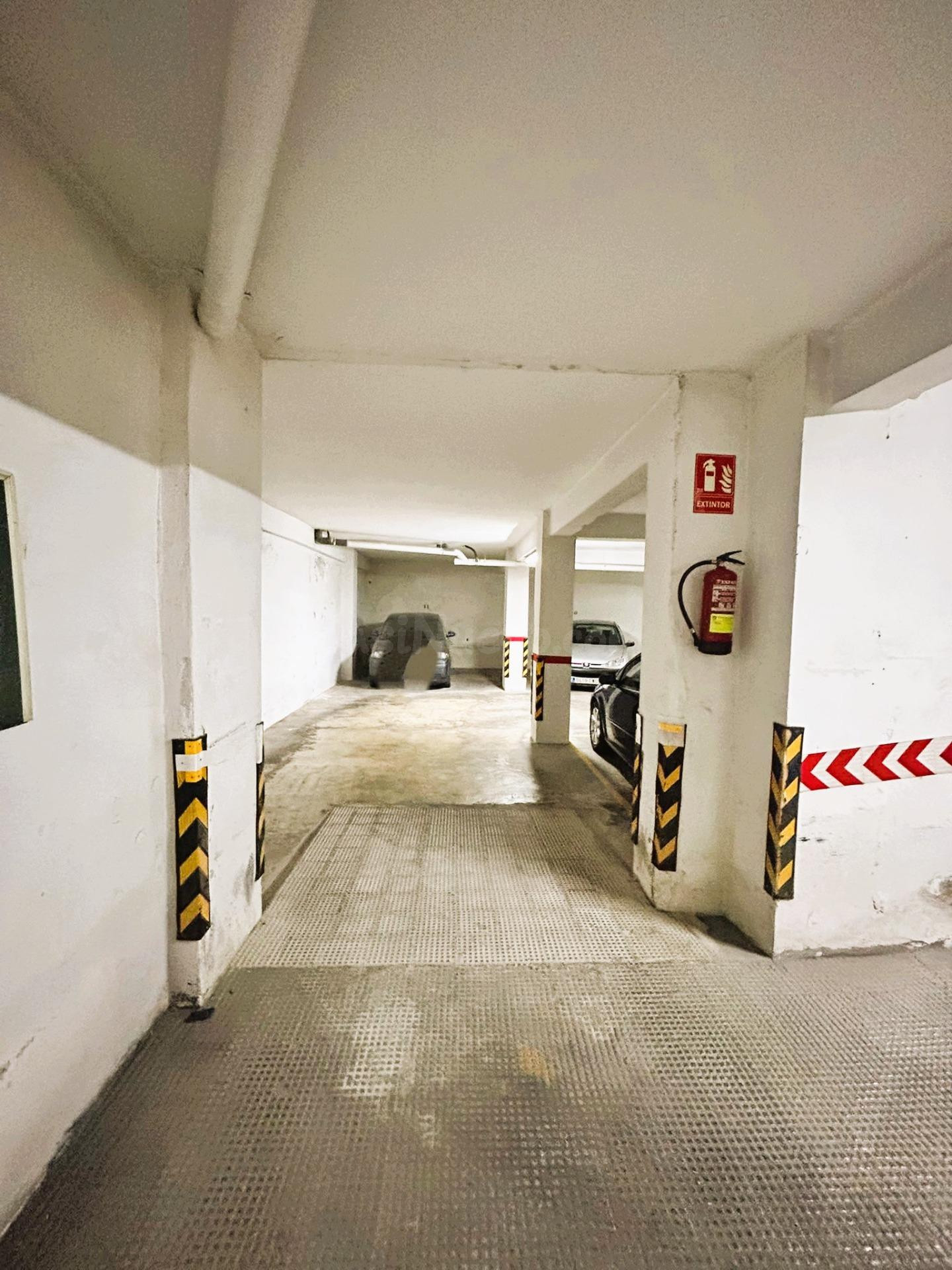 GARAJE EN VENTA - QUART DE POBLET ZONA SALT DE L' AIGUA - foto 2