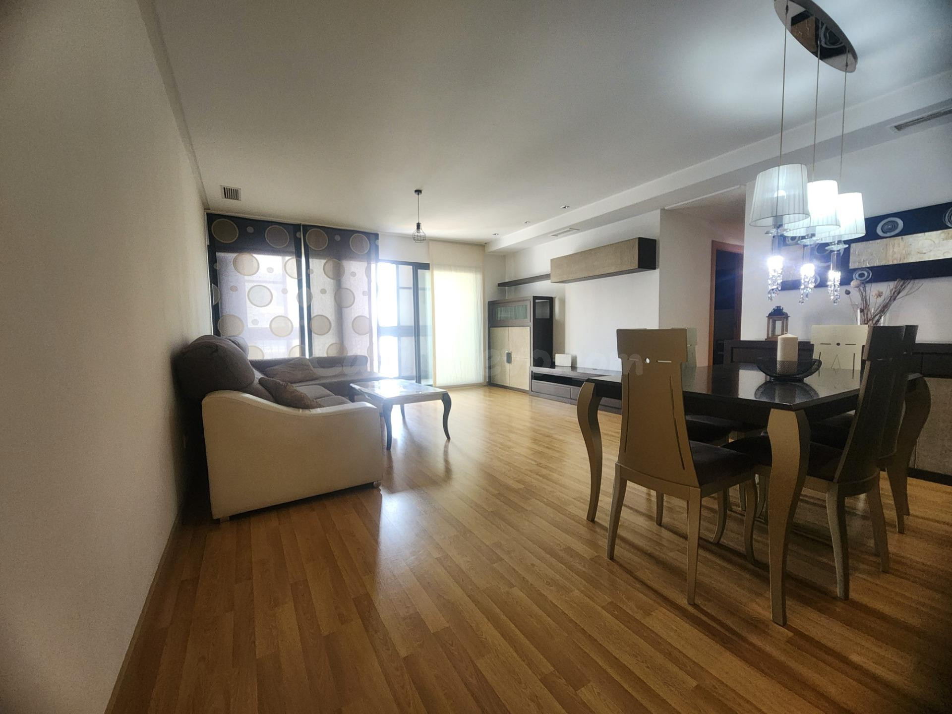 Se vende piso - foto 4