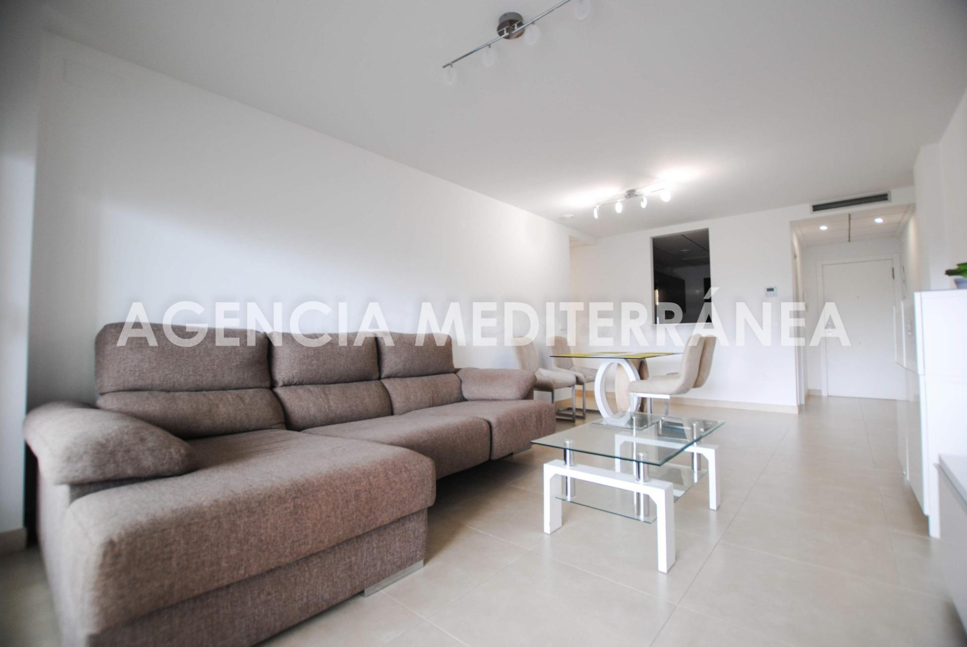 Apartamento con terraza de 30 m2 en Las Marinas, a 2 minutos - foto 4