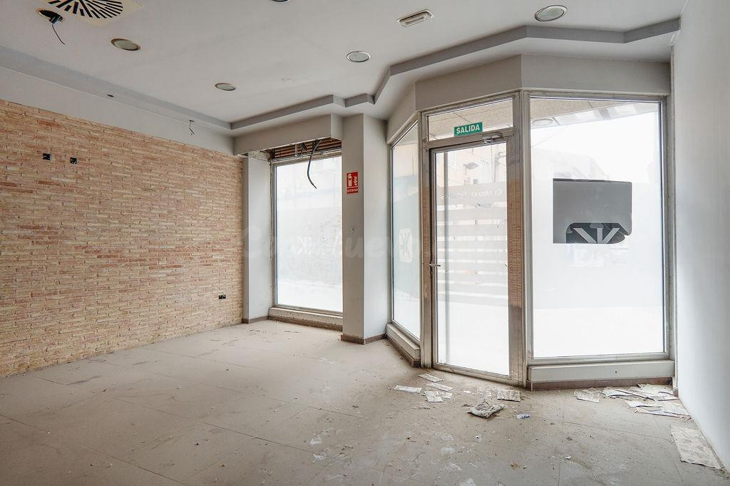 LOCAL COMERCIAL SAN BENITO - foto 2