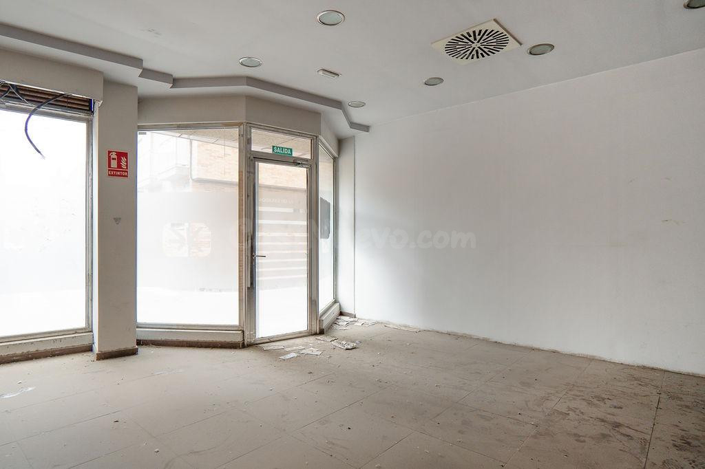 LOCAL COMERCIAL SAN BENITO - foto 3