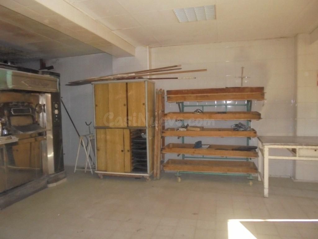 LOCAL COMERCIAL EN EL BOJAR BENIAJAM - foto 3