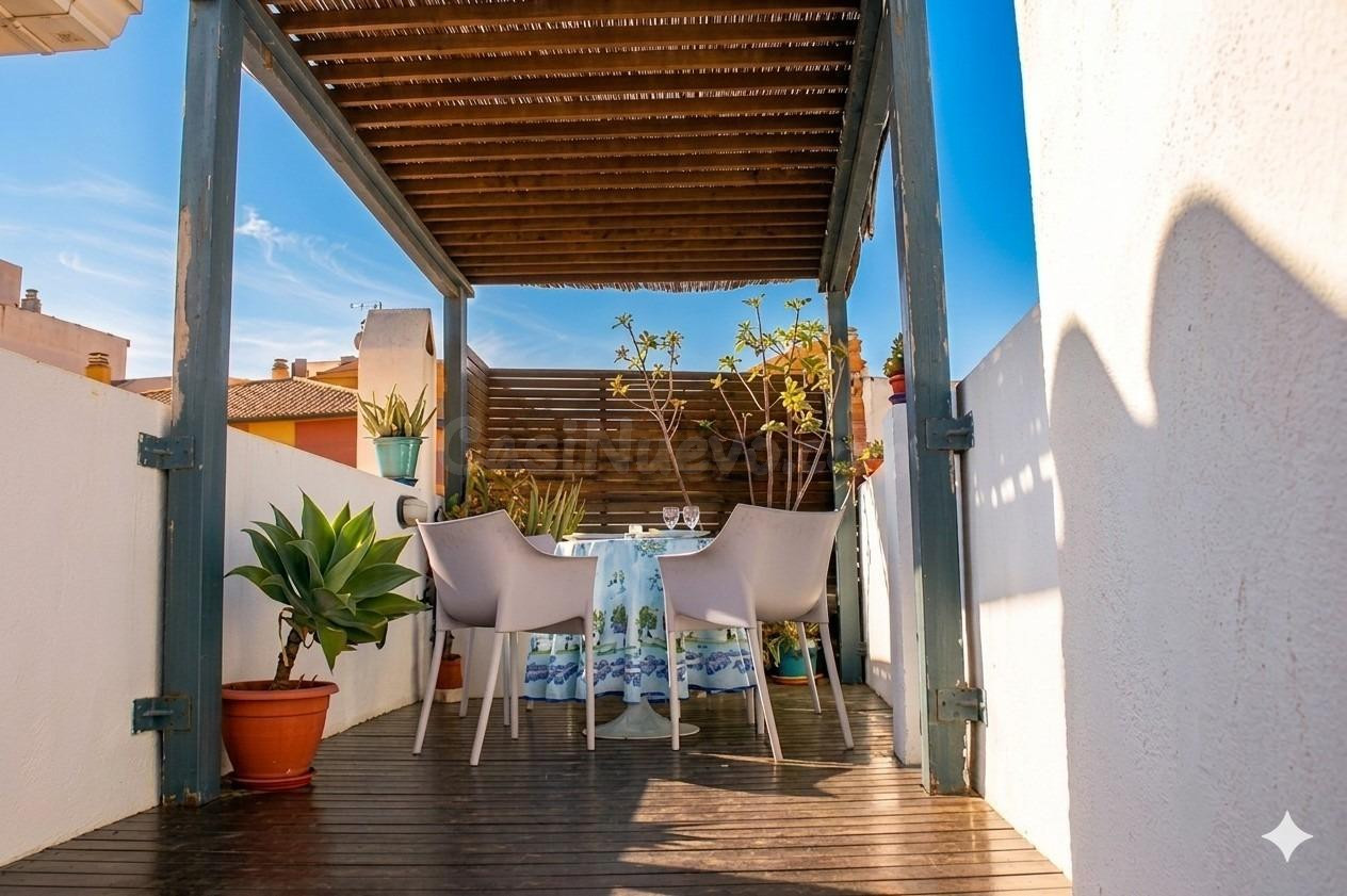 Ático con Licencia Turística y Terraza a Pasos de la Casa Na