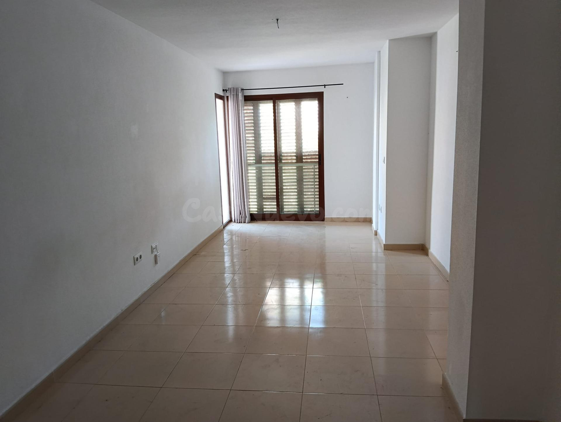 Amplio piso de 3 dormitorios junto a Juan de Borbón con 2 pl - foto 5