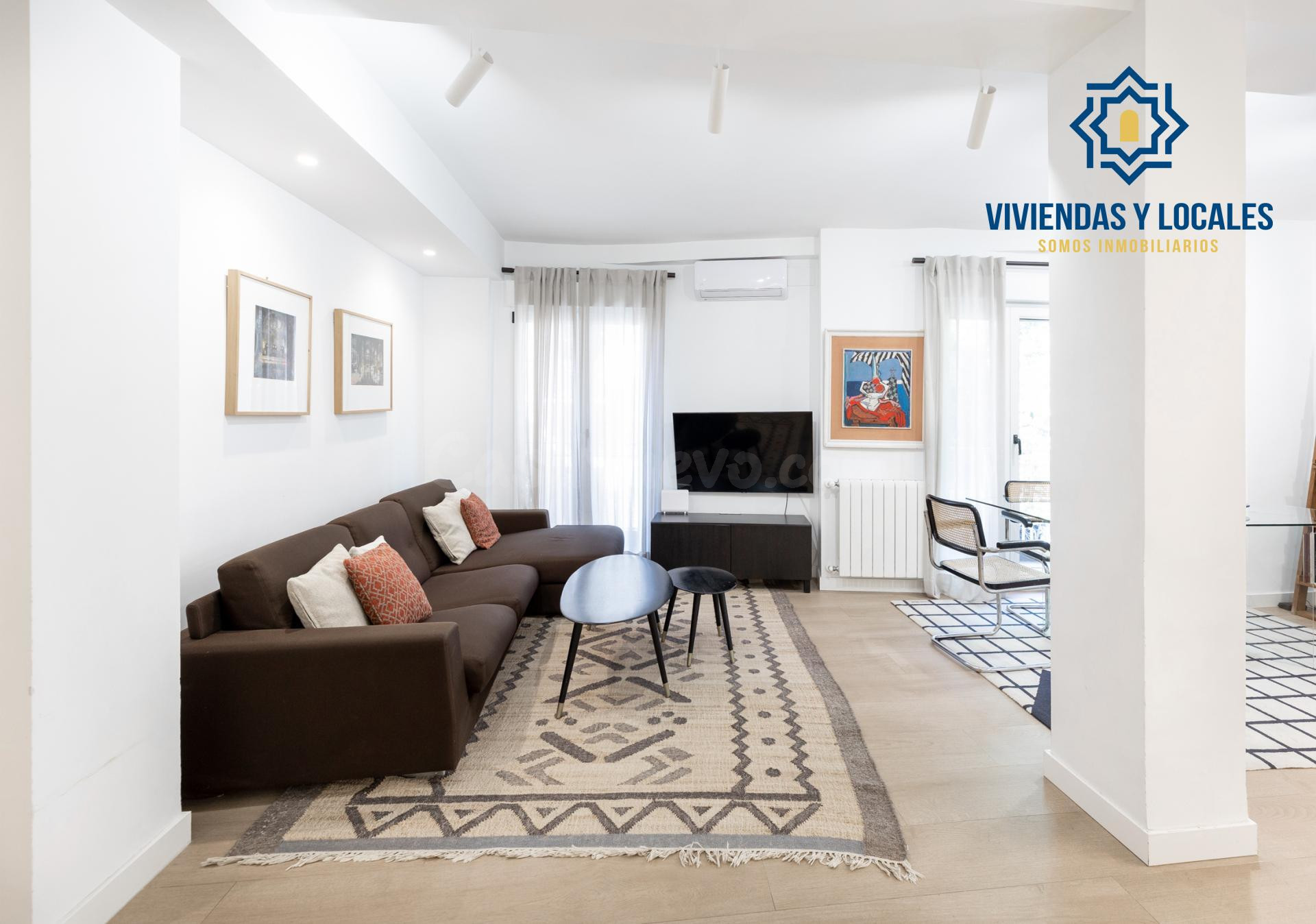 ✨ EXCLUSIVA VIVIENDA REFORMADA EN PLAZA MARIANA PINEDA - foto 2