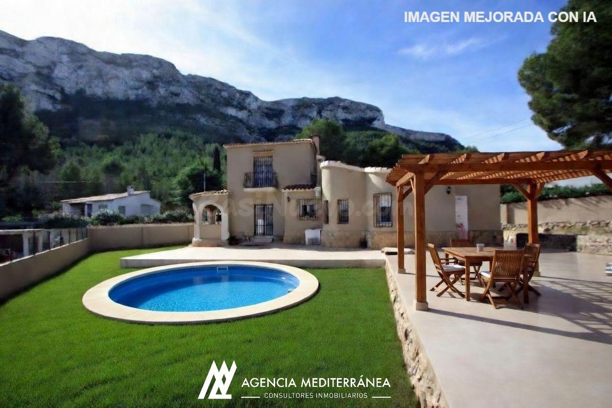 Villa zona Montgo en Denia - foto 2