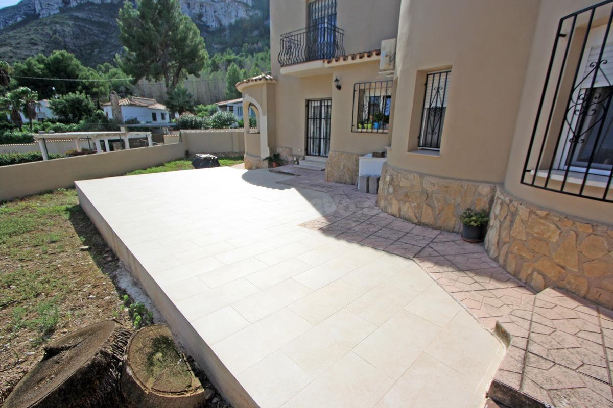 Villa zona Montgo en Denia - foto 4