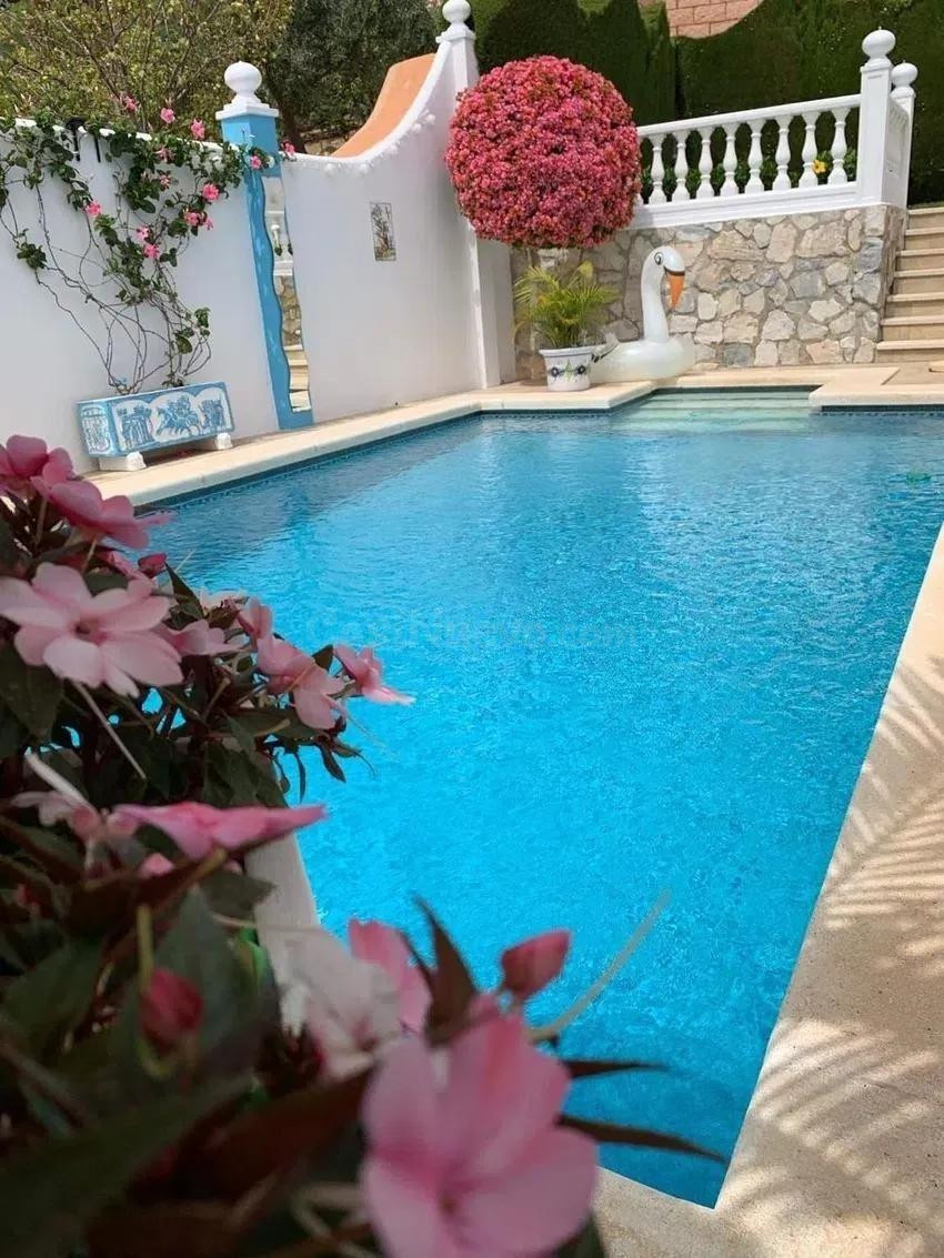 Exclusiva Villa de Estilo Boho Mediterráneo con Vistas al Ma - foto 3